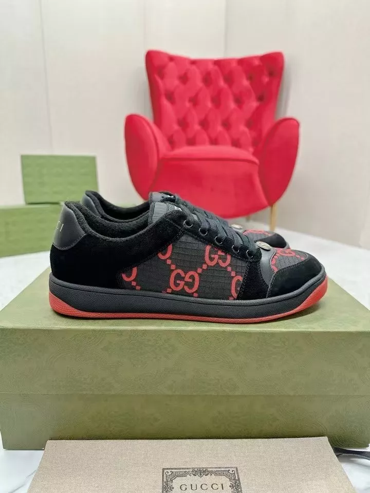 Gucci Casual Shoes For Men Fashionable 539