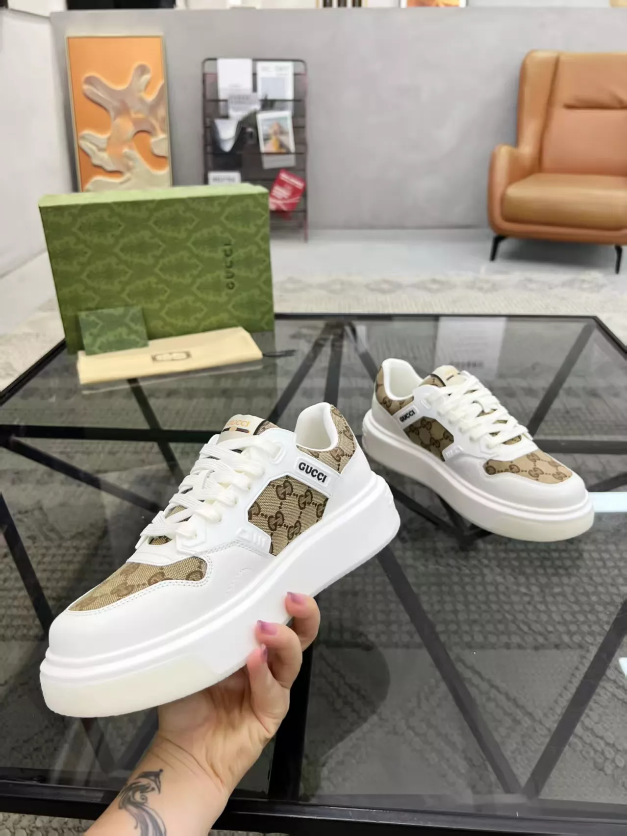 Gucci Casual Shoes For Men Fashionable 6308