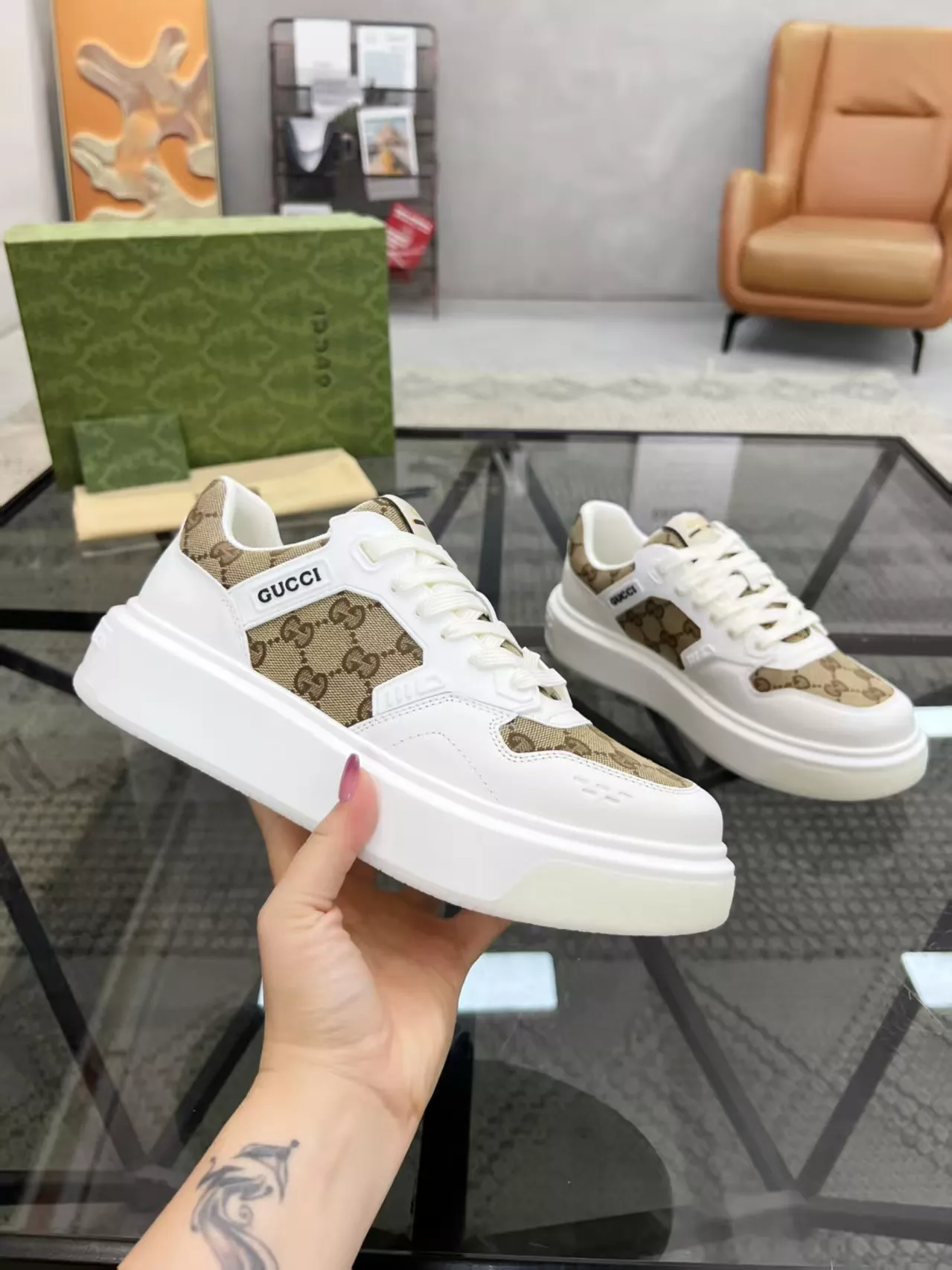 Gucci Casual Shoes For Men Fashionable 6308