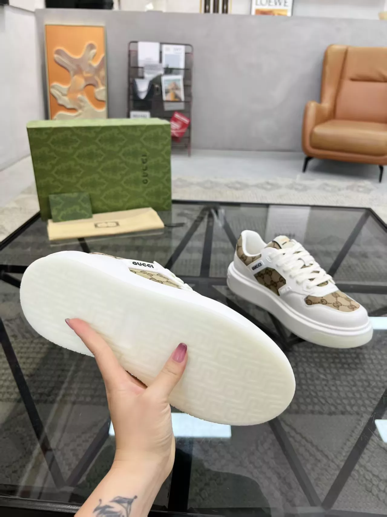 Gucci Casual Shoes For Men Fashionable 6308