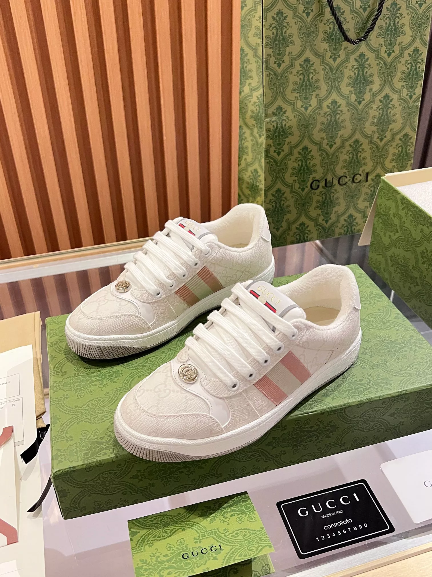 Gucci Casual Shoes For Men Flexible 9470