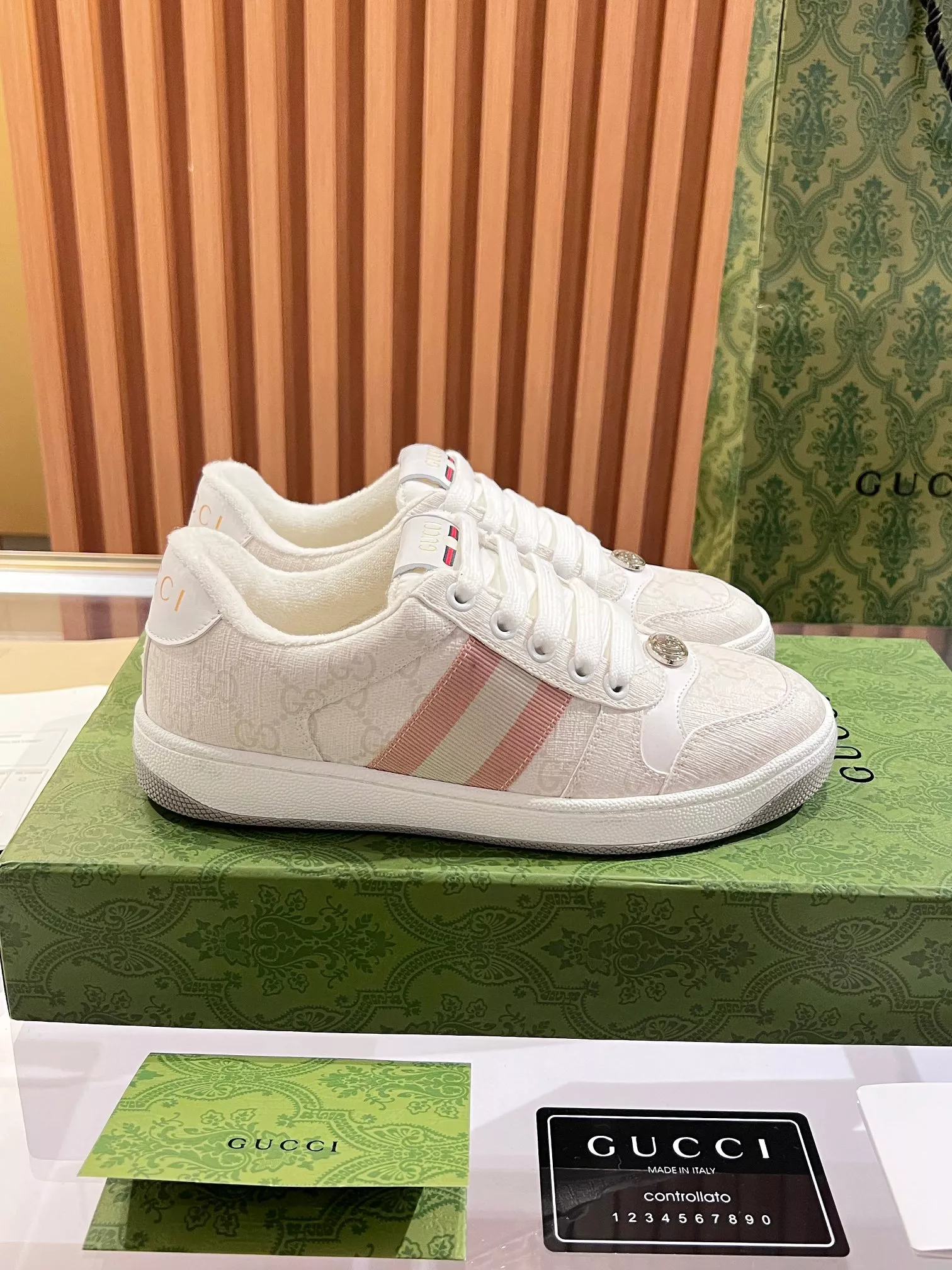 Gucci Casual Shoes For Men Flexible 9470