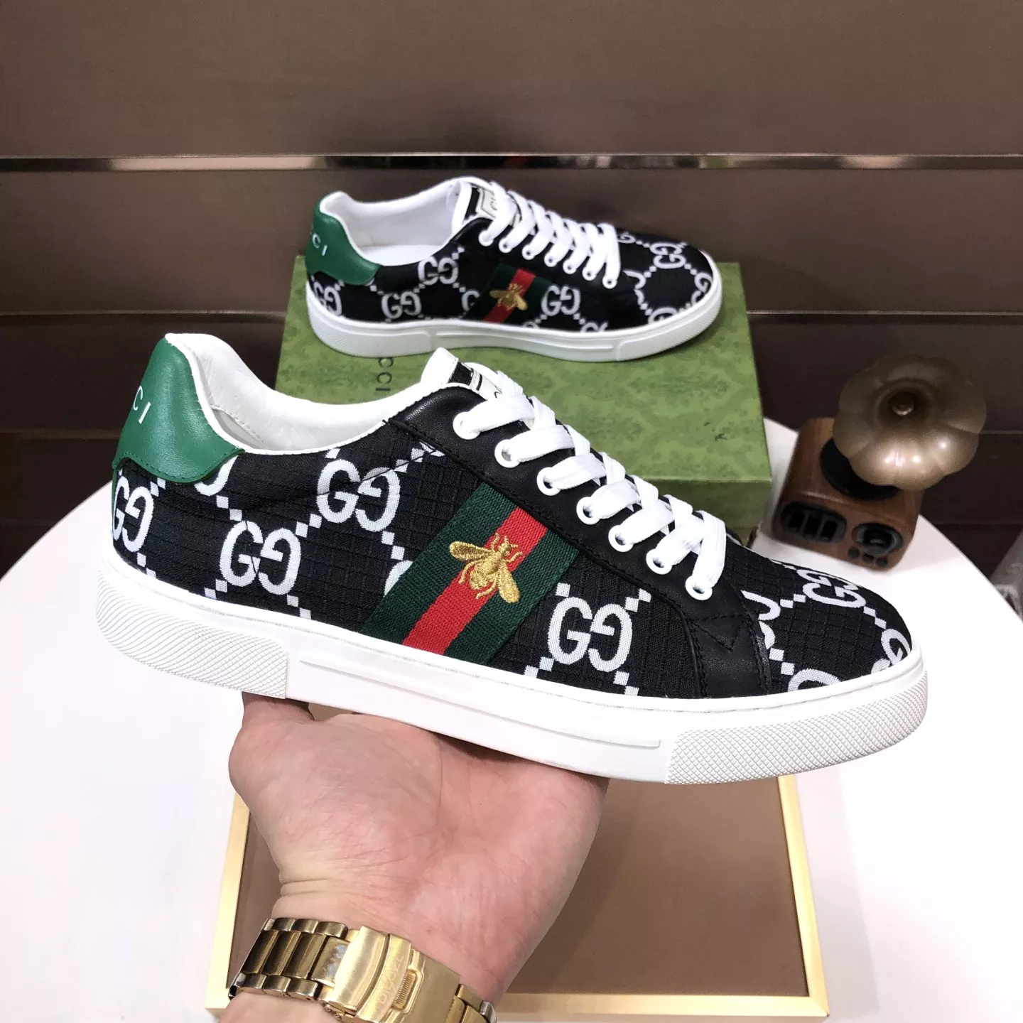 Gucci Casual Shoes For Men Functional 7923