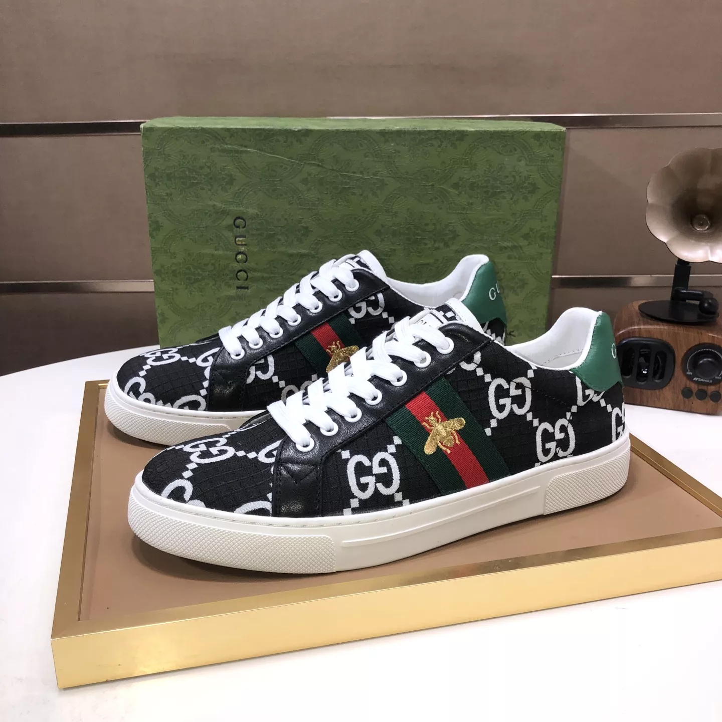 Gucci Casual Shoes For Men Functional 7923