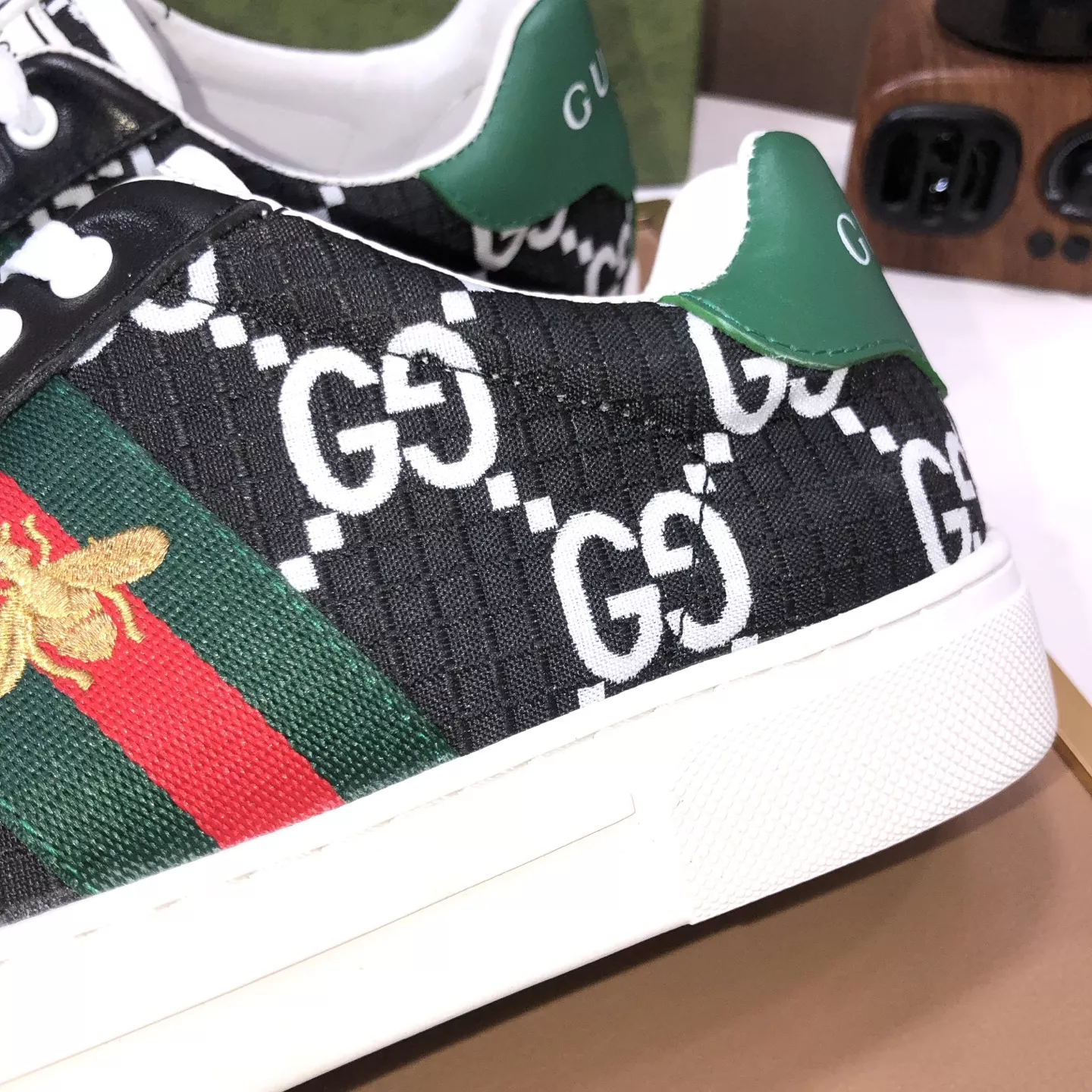 Gucci Casual Shoes For Men Functional 7923