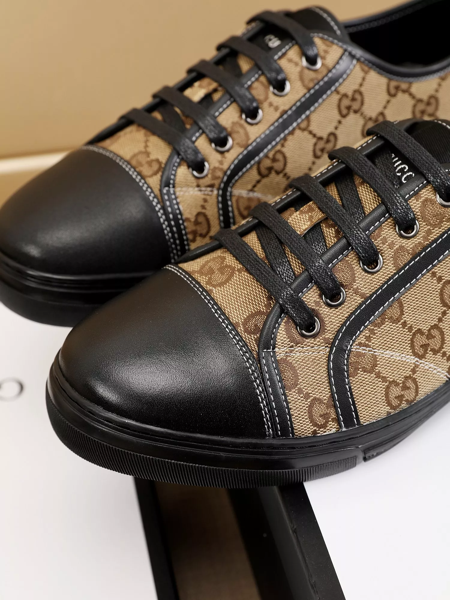 Gucci Casual Shoes For Men HighQuality 7461