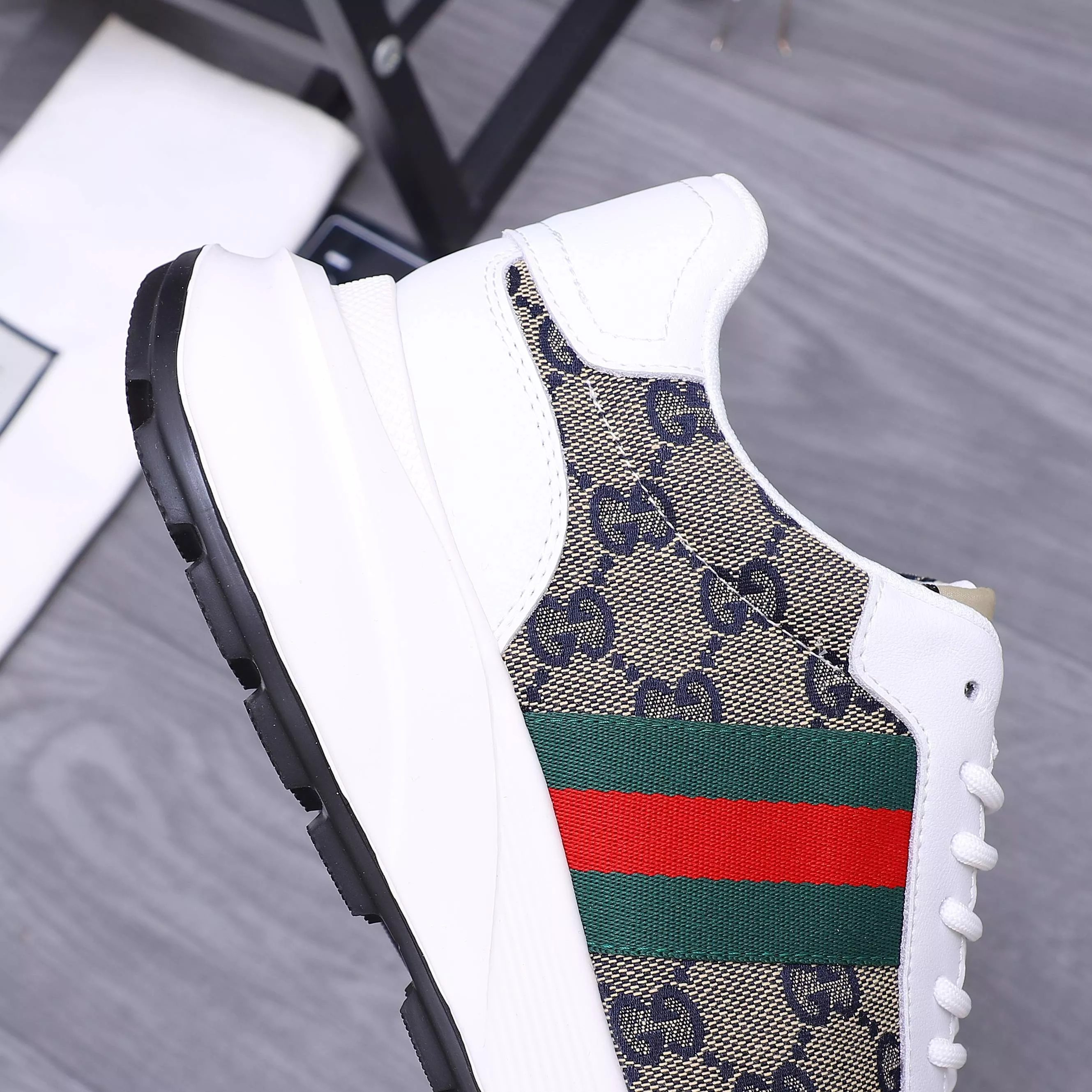 Gucci Casual Shoes For Men Lightweight 8474