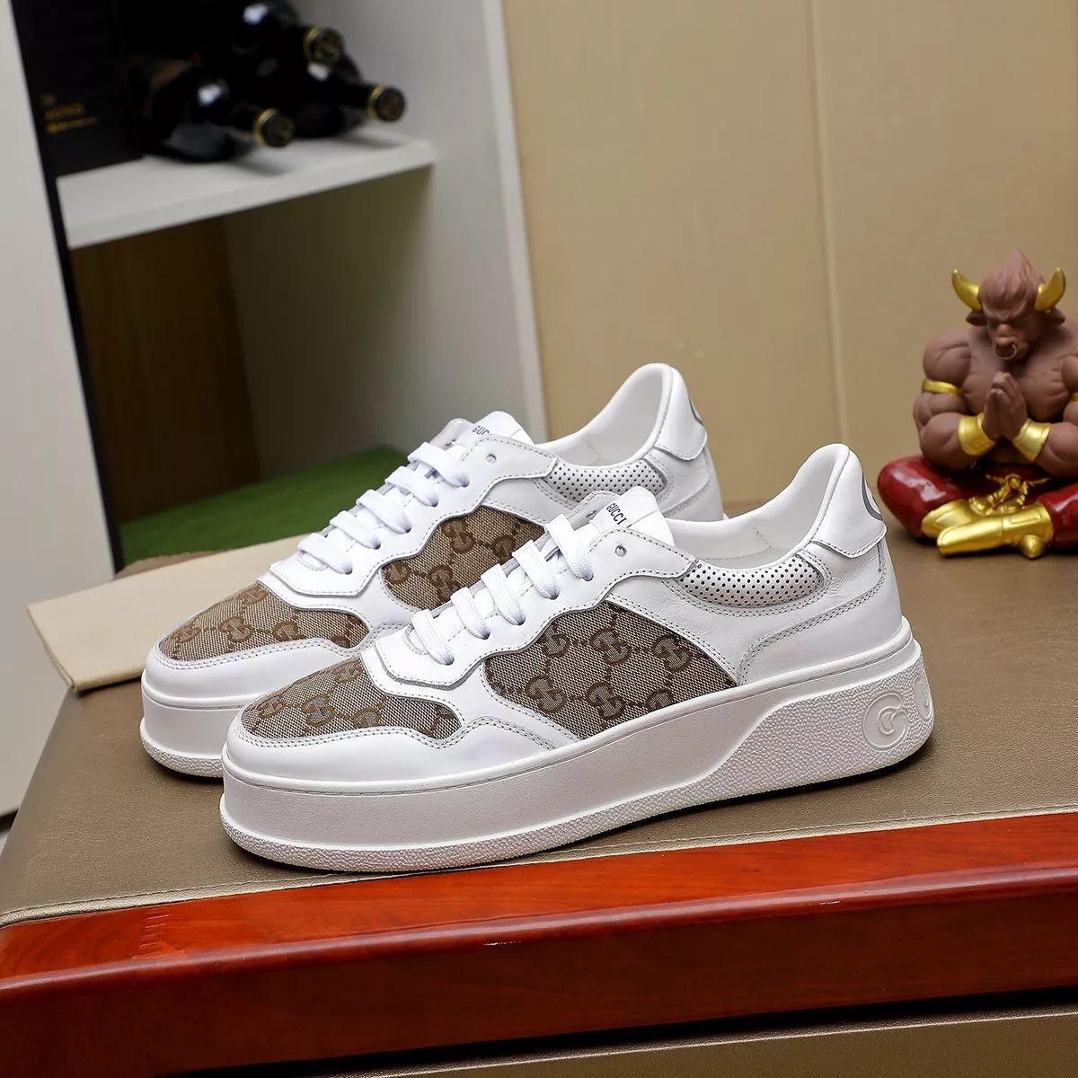 Gucci Casual Shoes For Men Minimalist 1387
