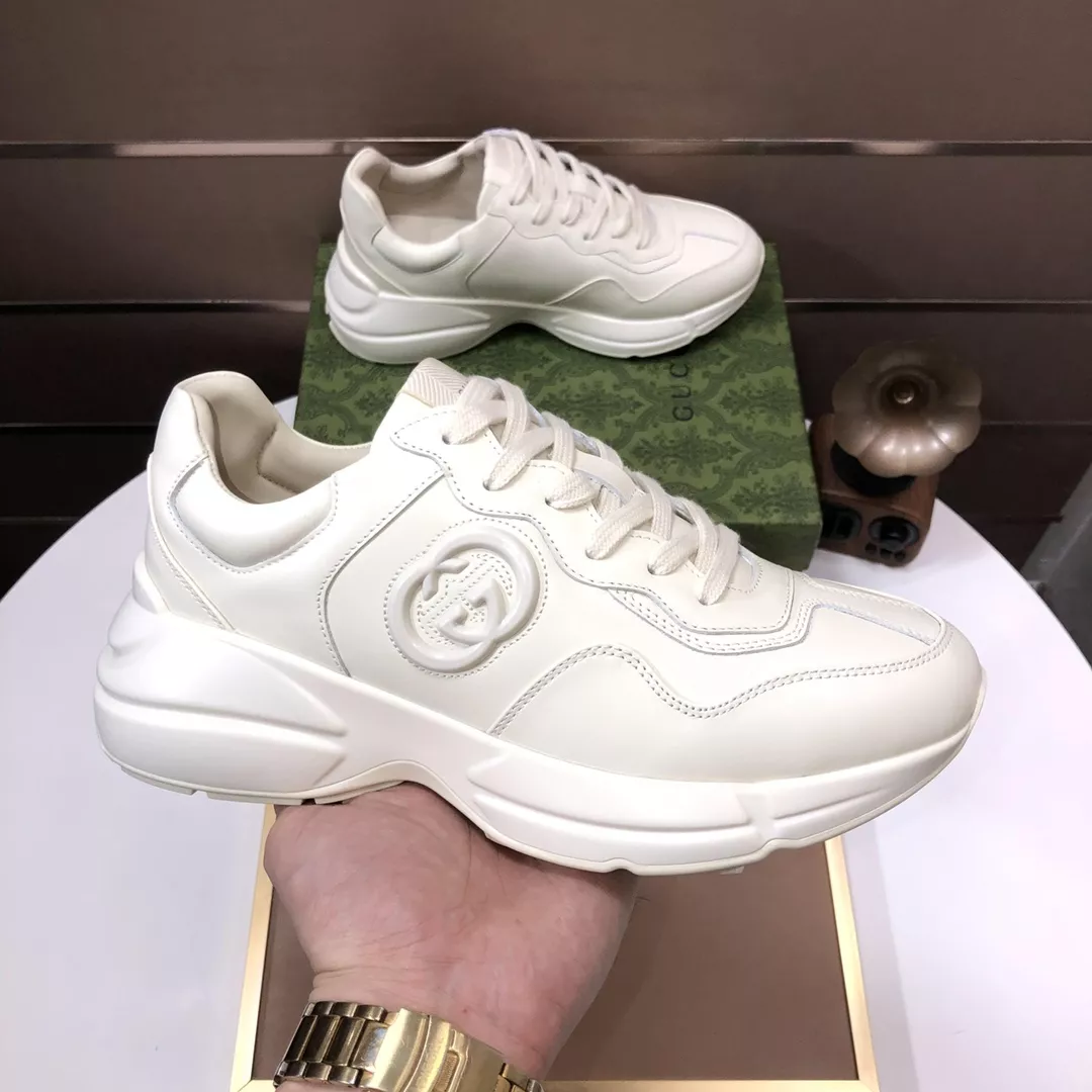 Gucci Casual Shoes For Men Minimalist 3869