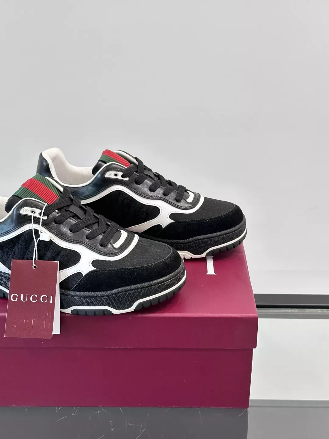Gucci Casual Shoes For Men Modern 4748