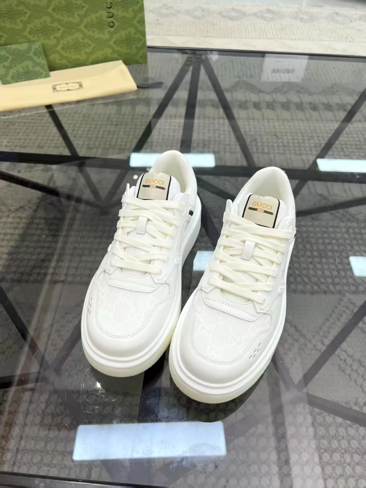 Gucci Casual Shoes For Men NewStyle 5713