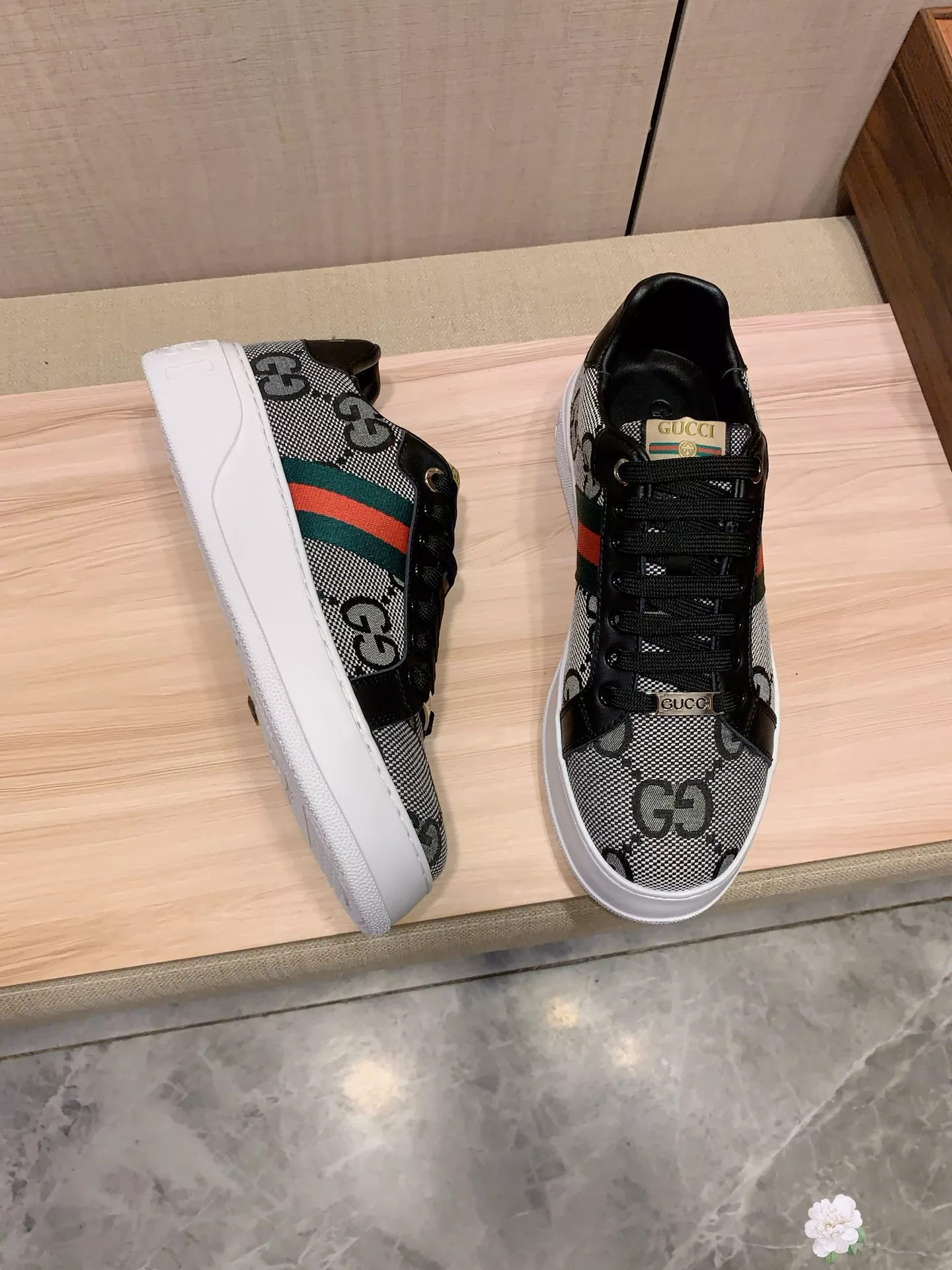 Gucci Casual Shoes For Men Popular 8670