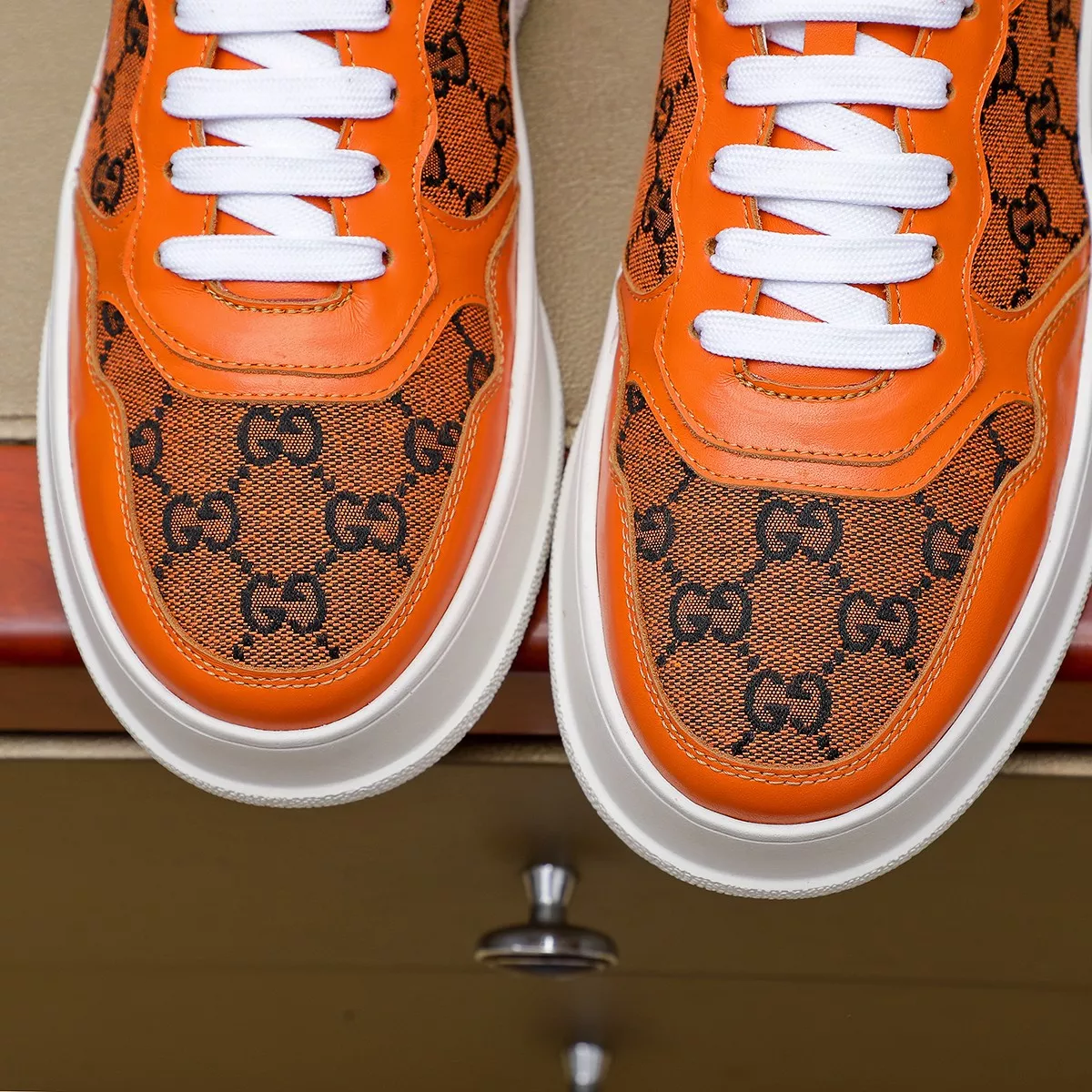 Gucci Casual Shoes For Men Soft 8298