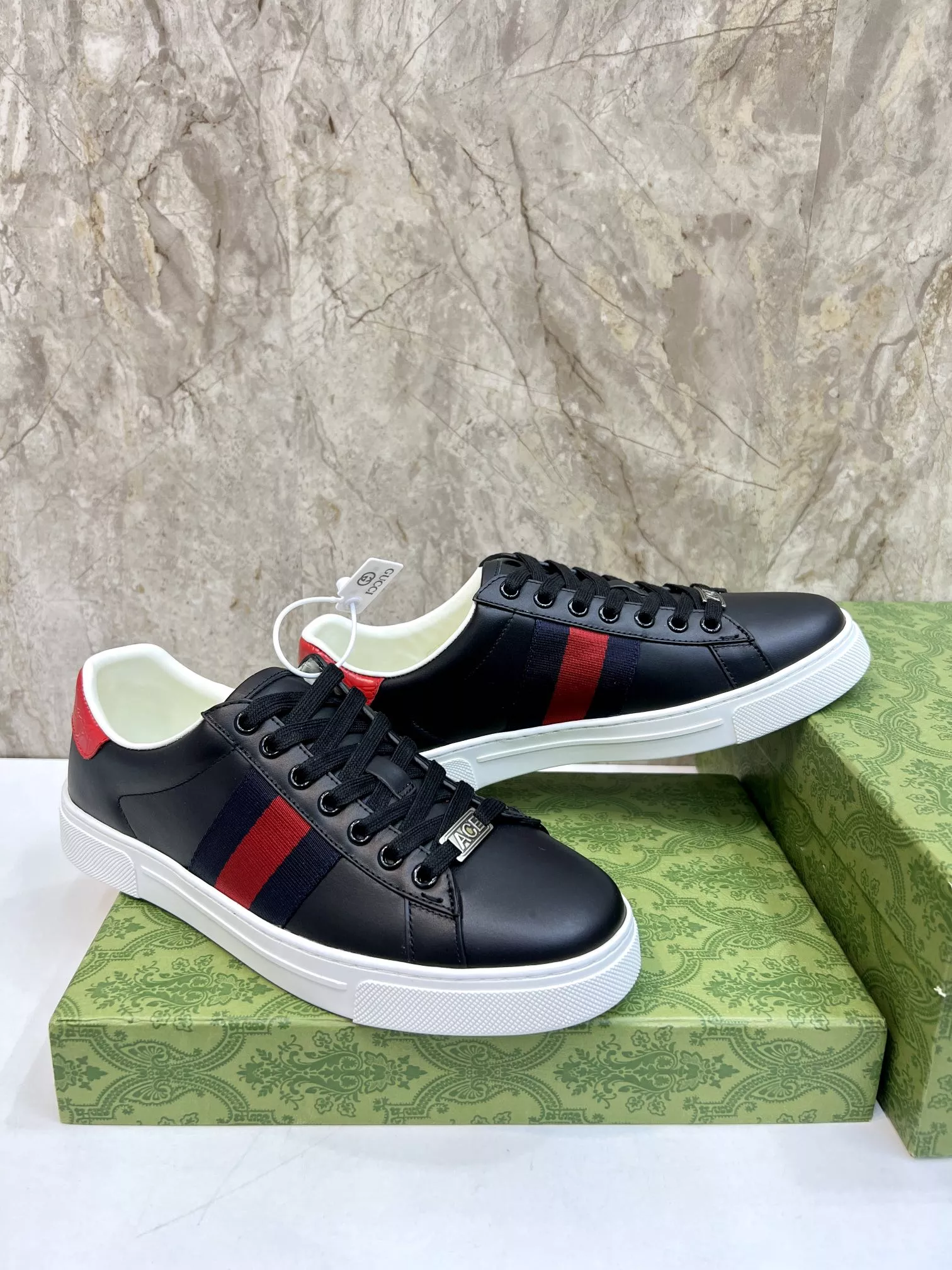 Gucci Casual Shoes For Men Stylish 3172