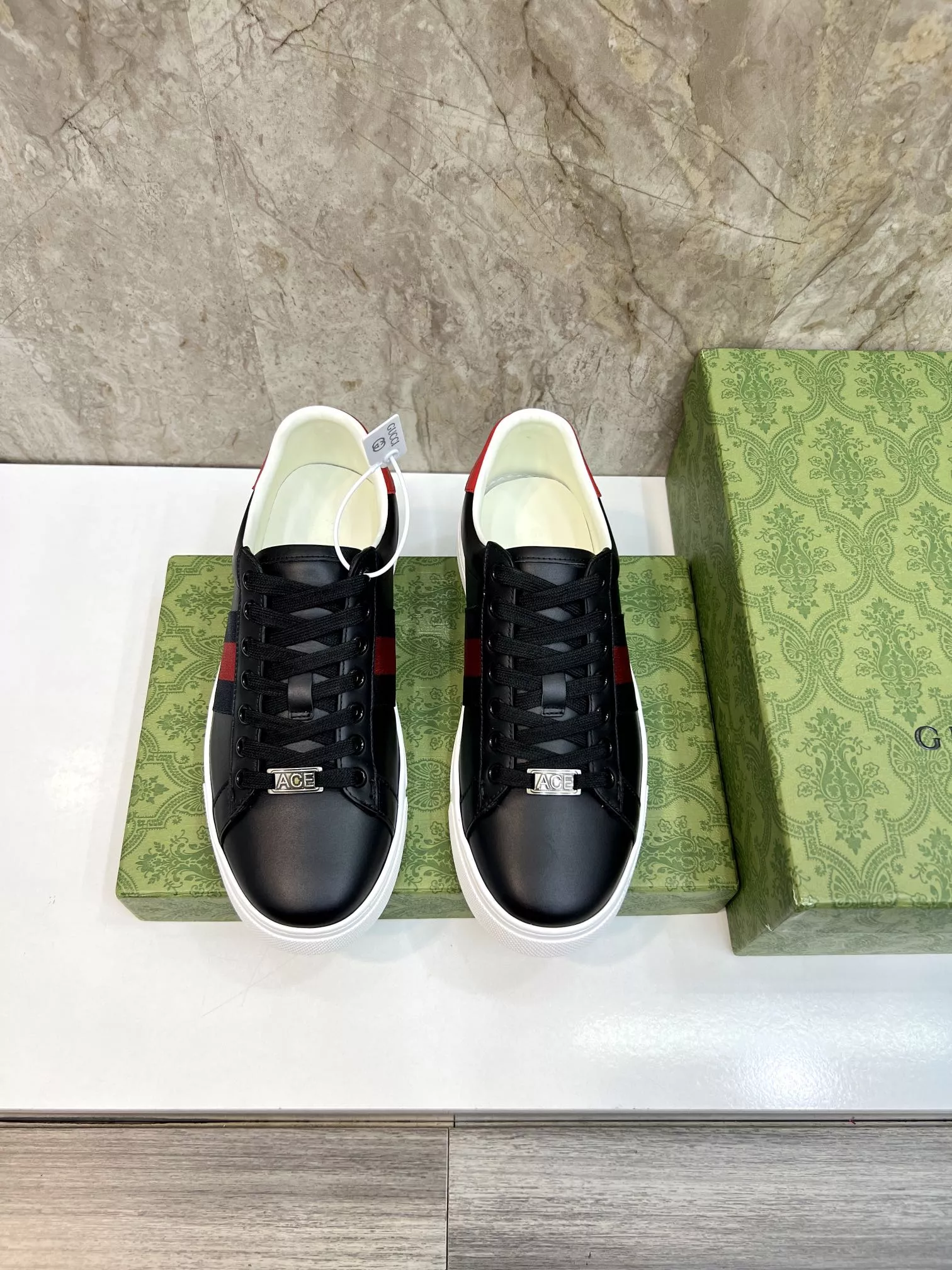 Gucci Casual Shoes For Men Stylish 3172