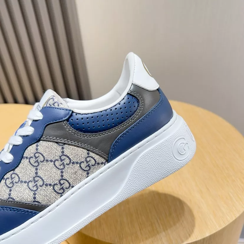 Gucci Casual Shoes For Men Timeless 3072