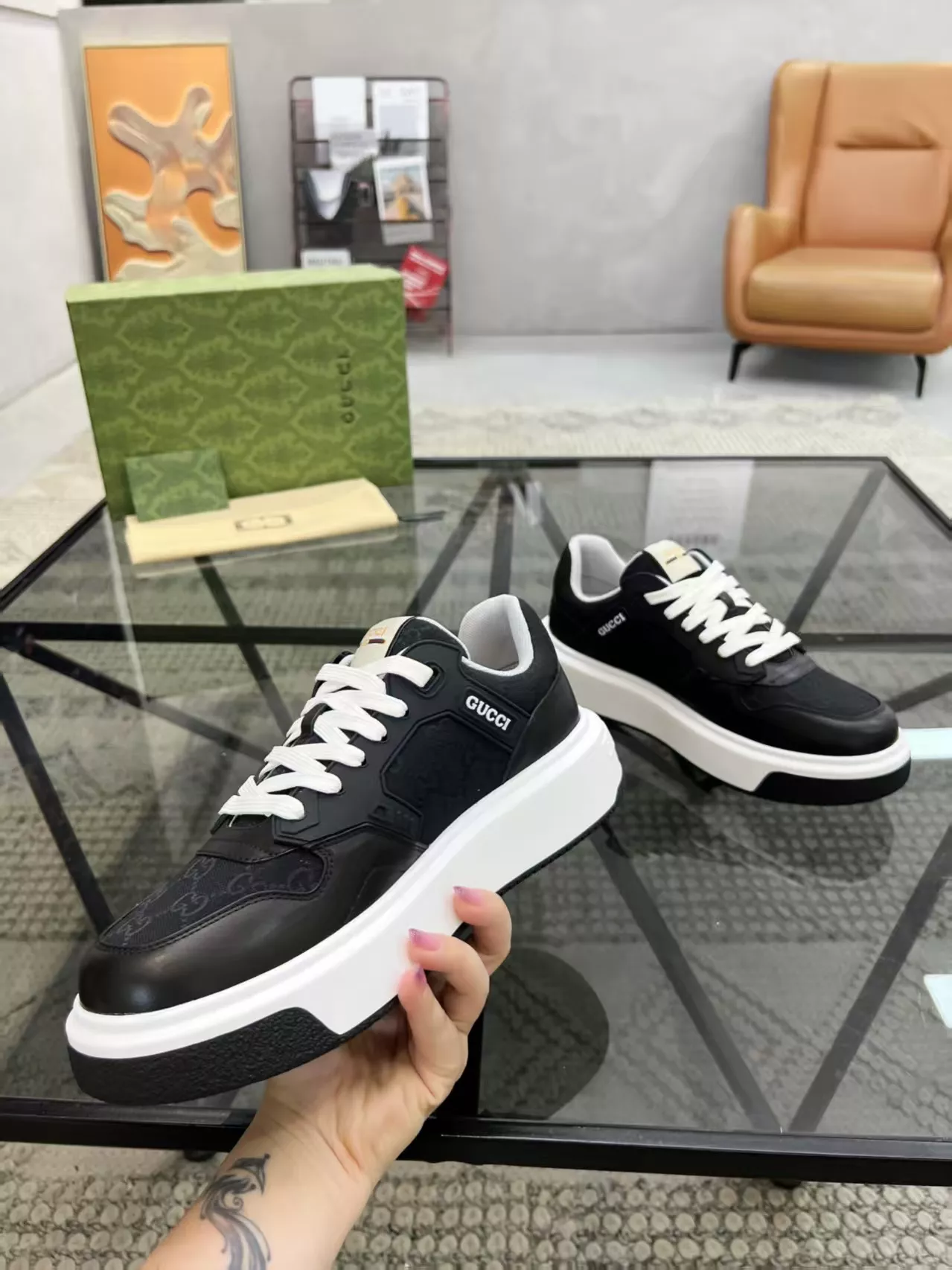 Gucci Casual Shoes For Men Timeless 7938
