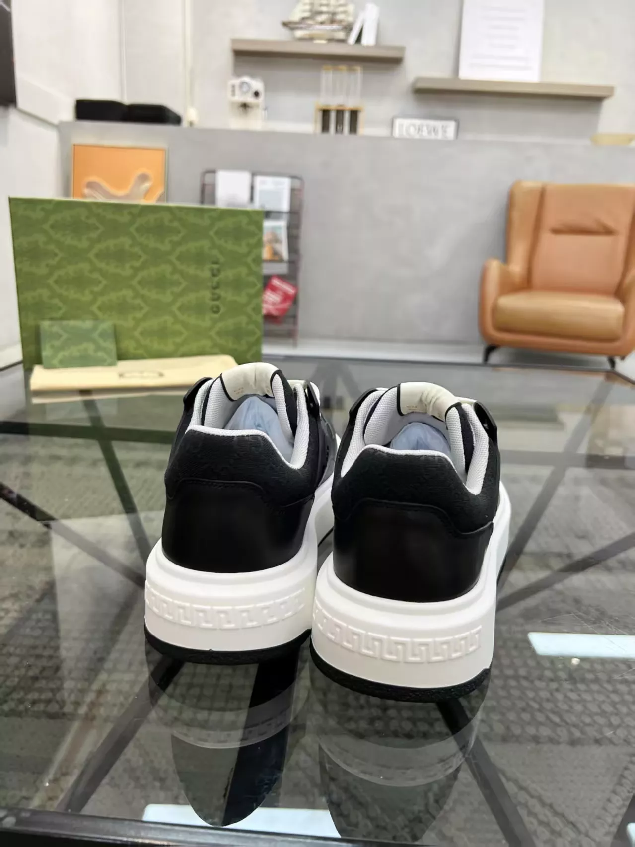 Gucci Casual Shoes For Men Timeless 7938