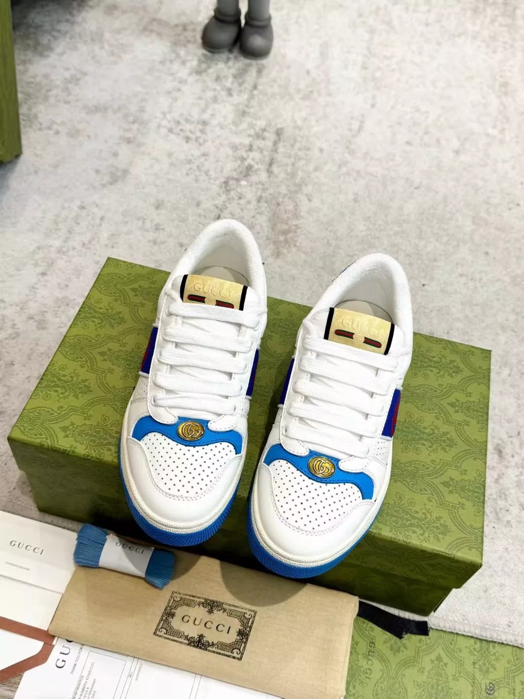 Gucci Casual Shoes For Men Trendsetting 8434