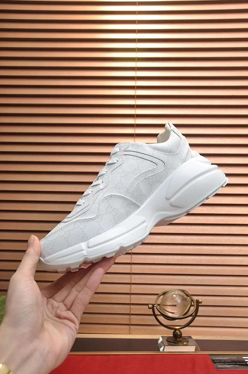 Gucci Casual Shoes For Men Trendsetting 8700