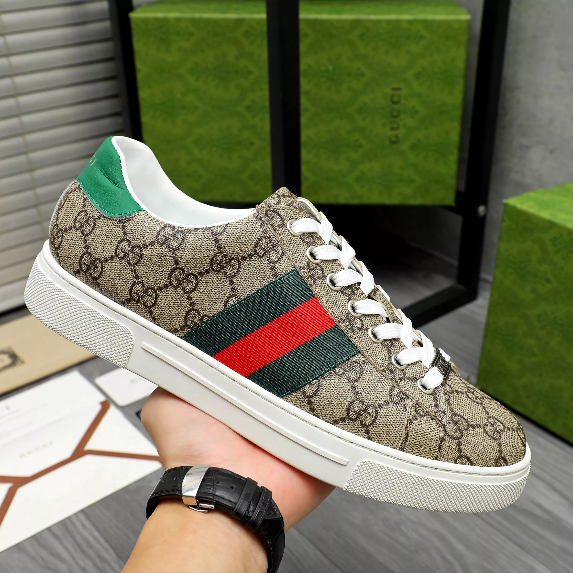Gucci Casual Shoes For Men Trendy 2971