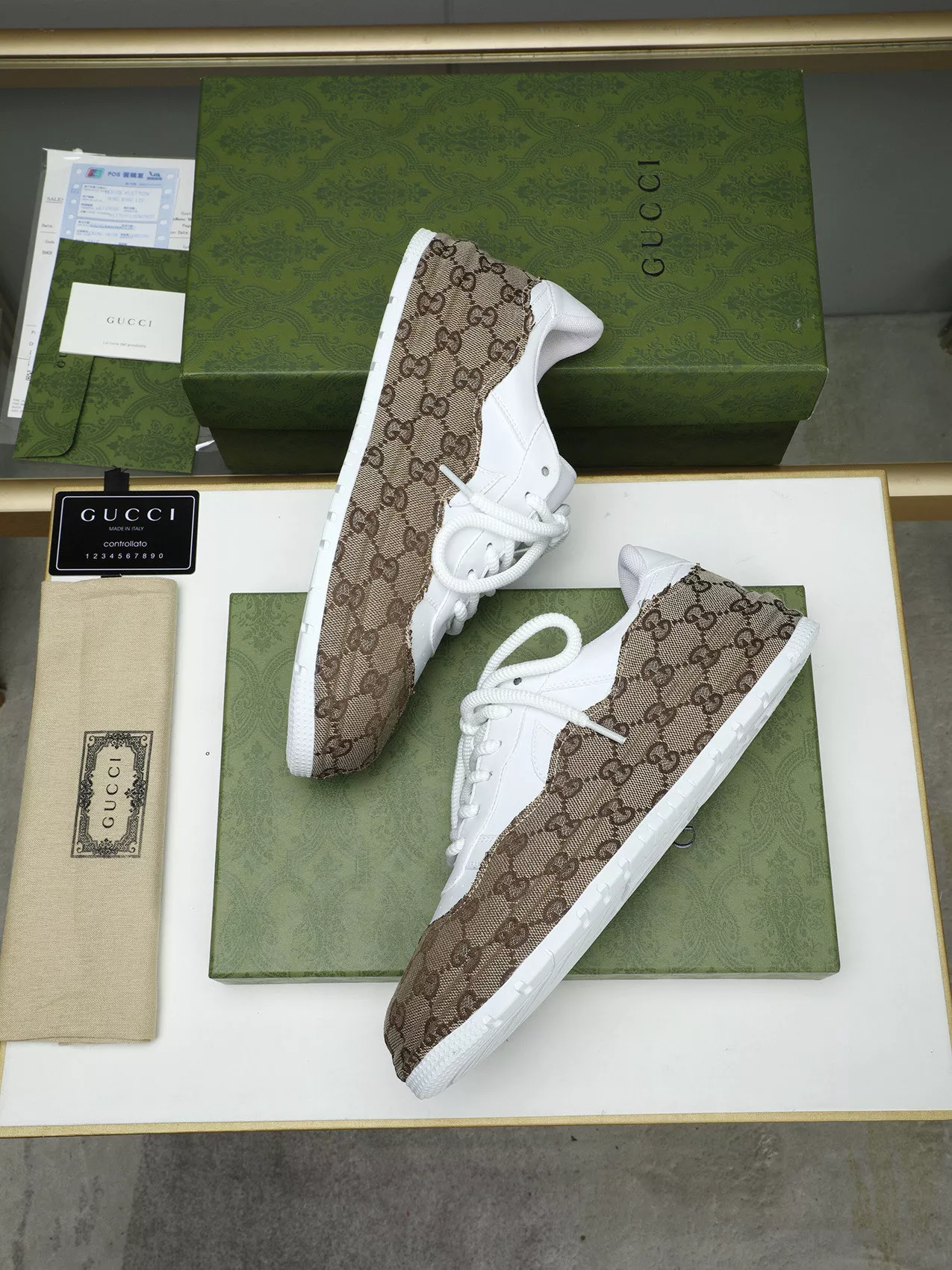 Gucci Casual Shoes For Men Trendy 7355