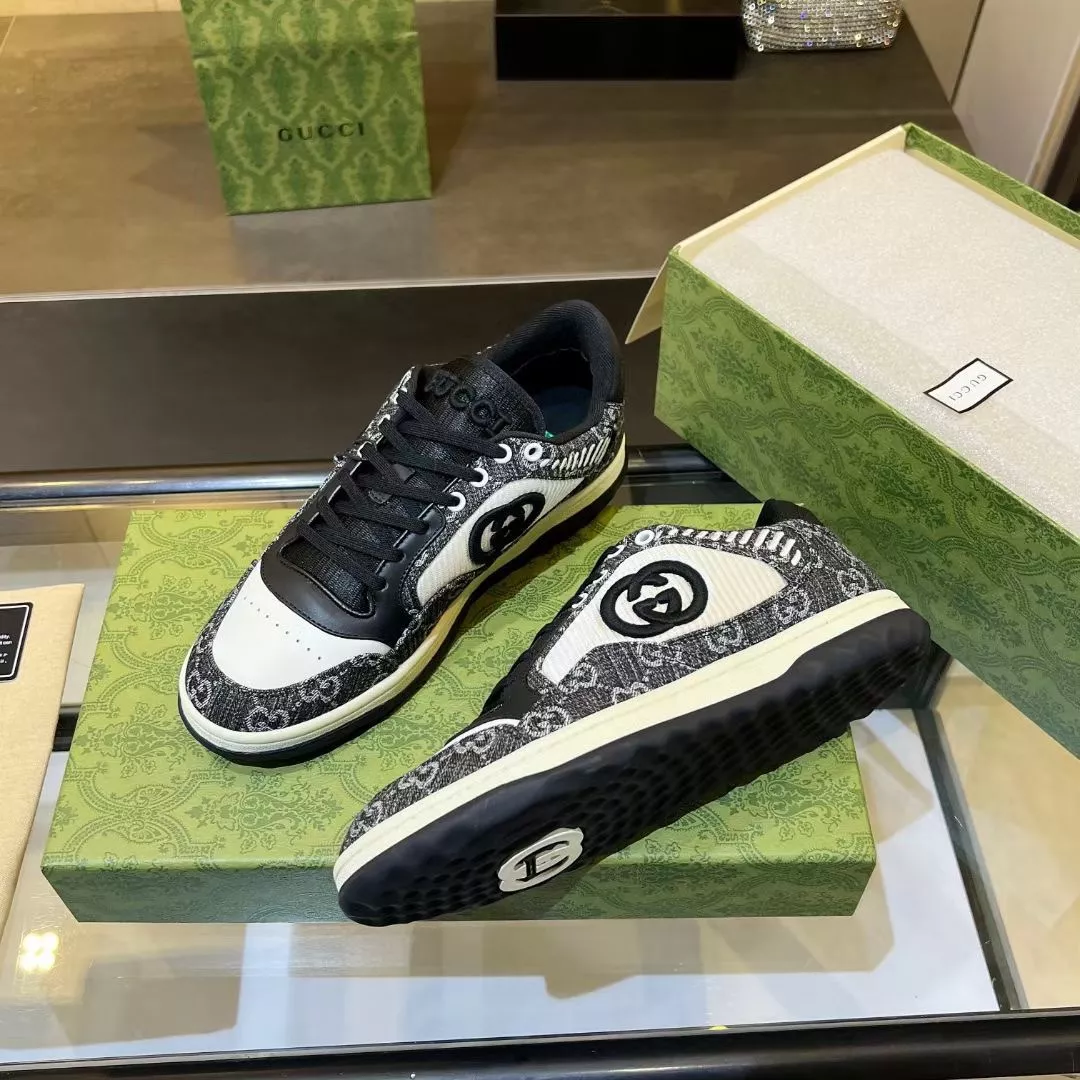 Gucci Casual Shoes For Women Functional 3213