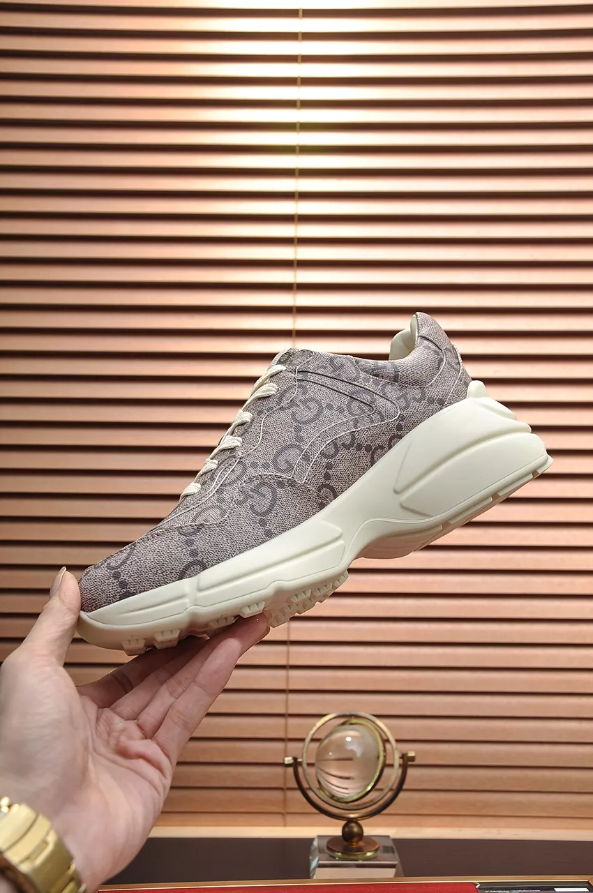 Gucci Casual Shoes For Women Functional 9767