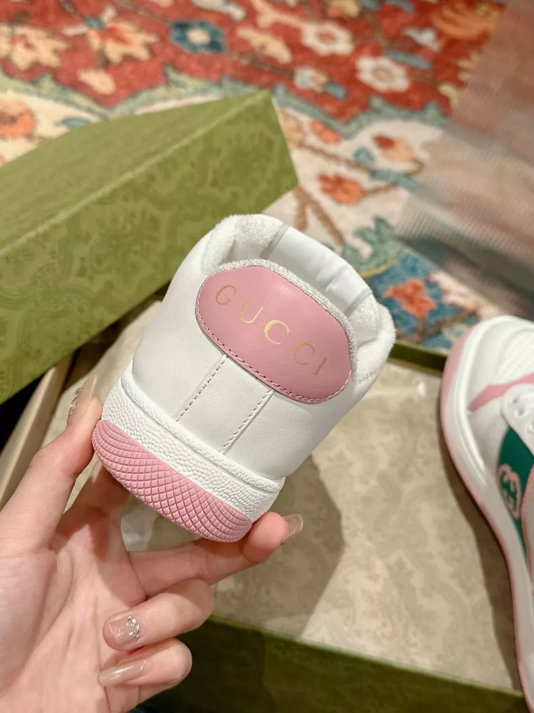Gucci Casual Shoes For Women Popular 8354