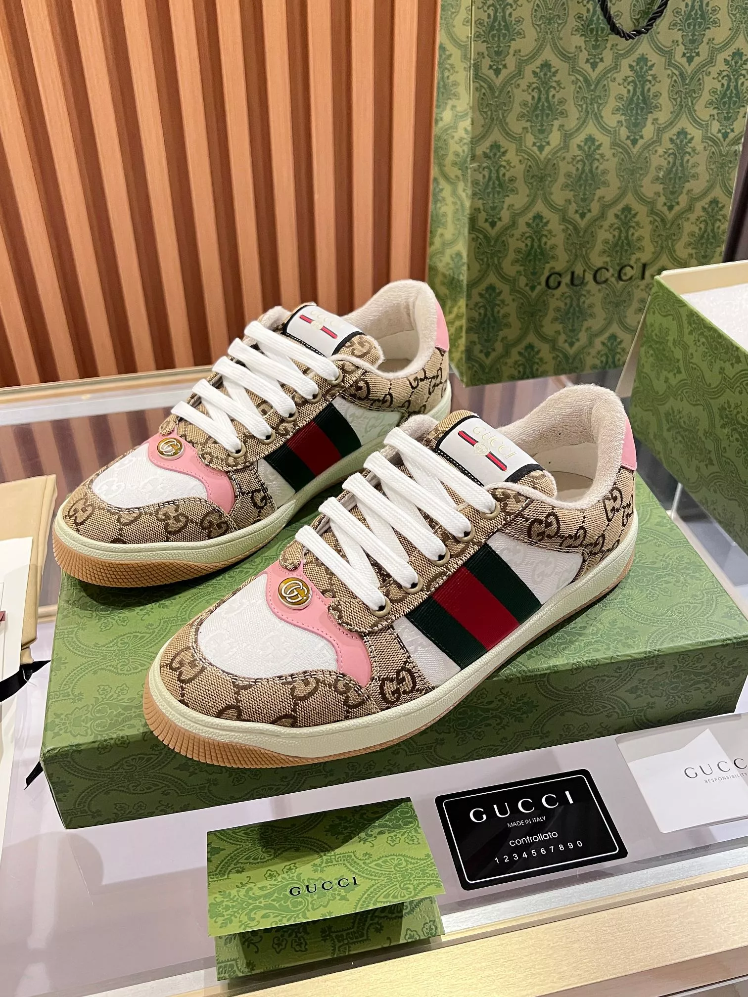 Gucci Casual Shoes For Women Practical 1179