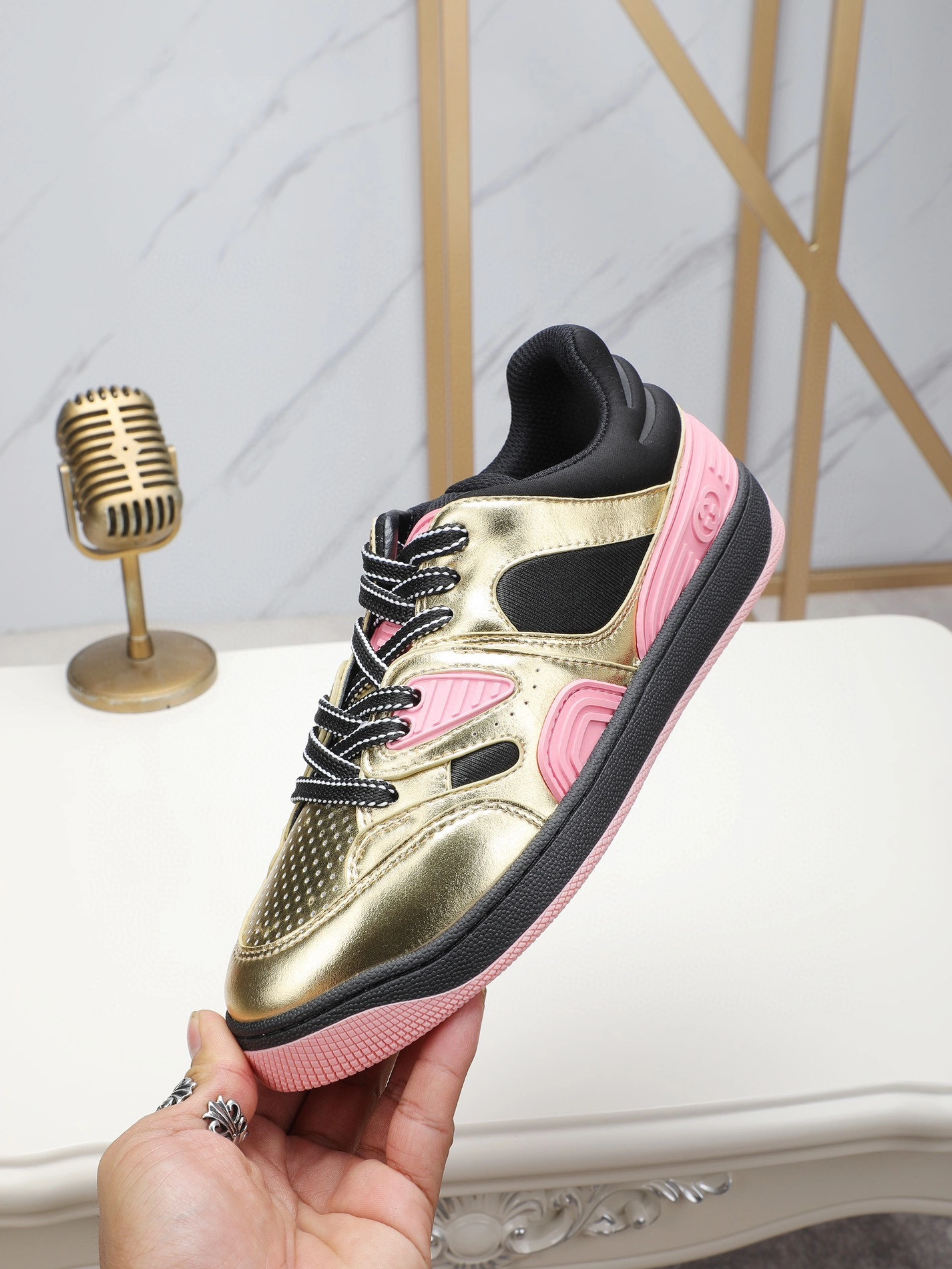 Gucci Casual Shoes For Women Soft 1972