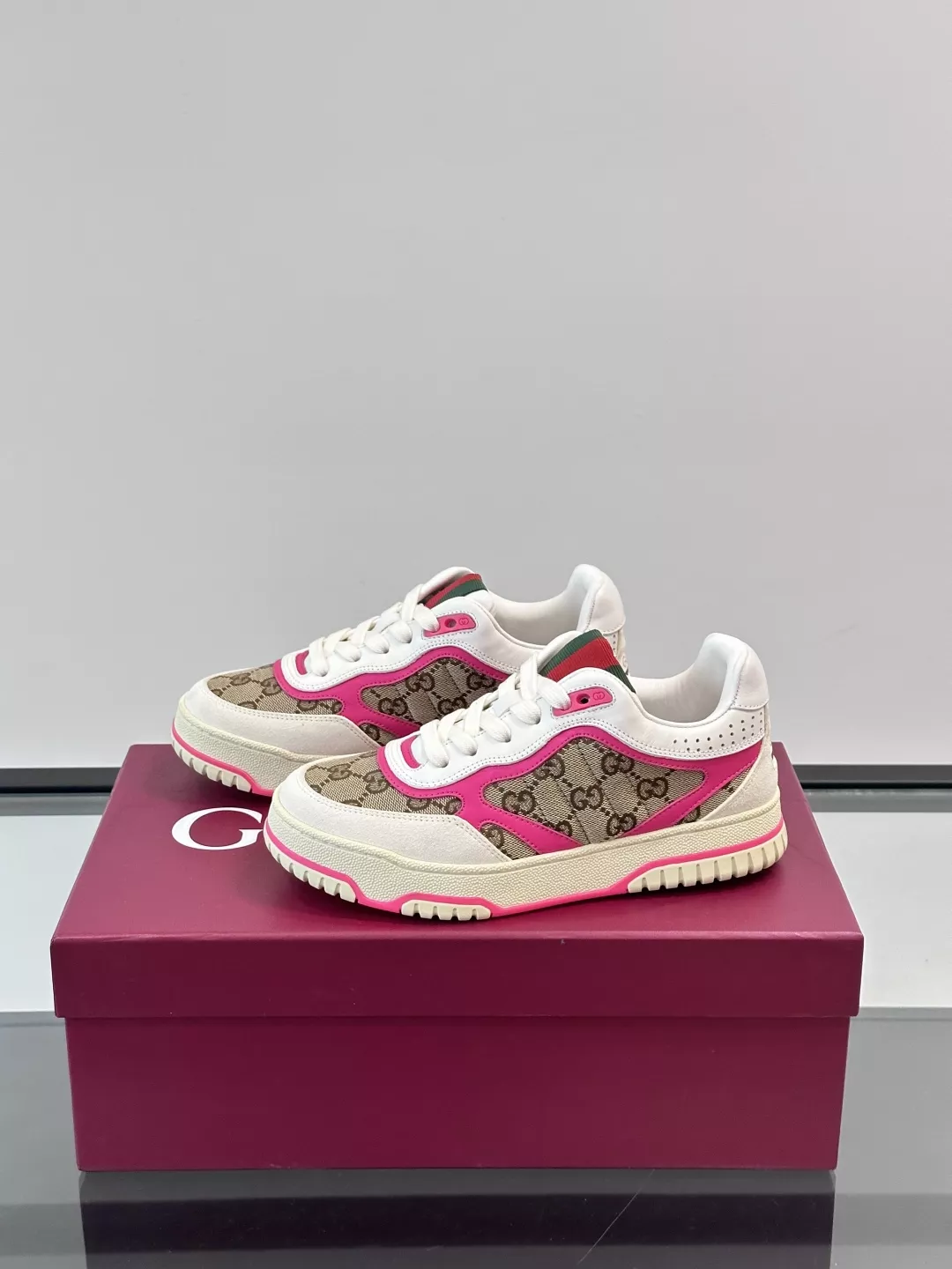 Gucci Casual Shoes For Women Versatile 4973