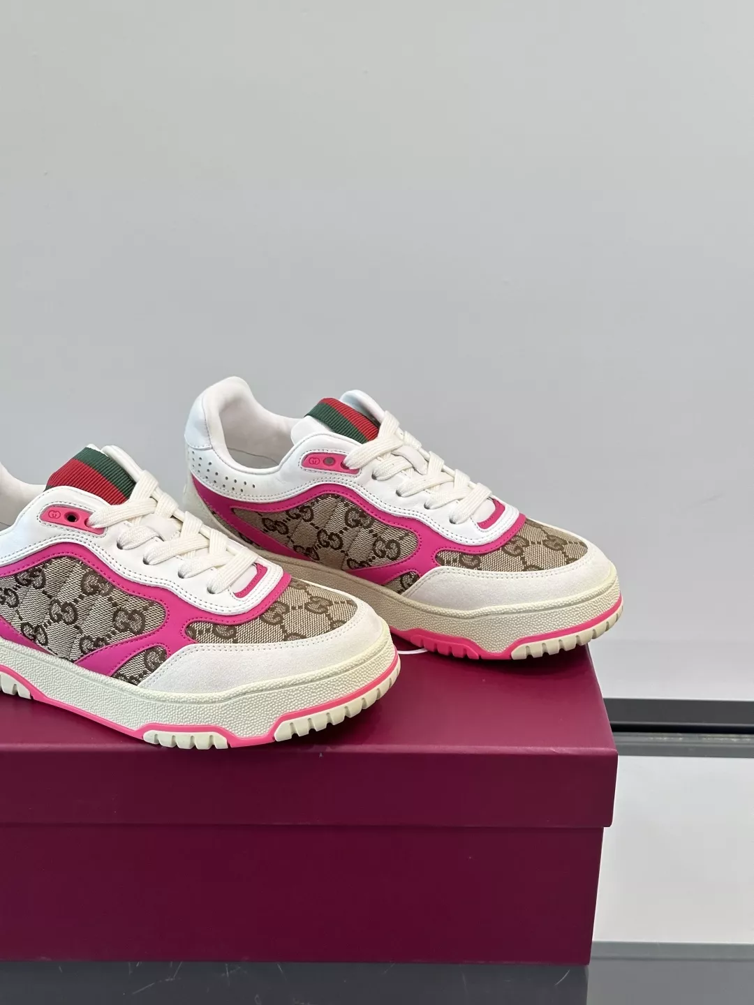 Gucci Casual Shoes For Women Versatile 4973