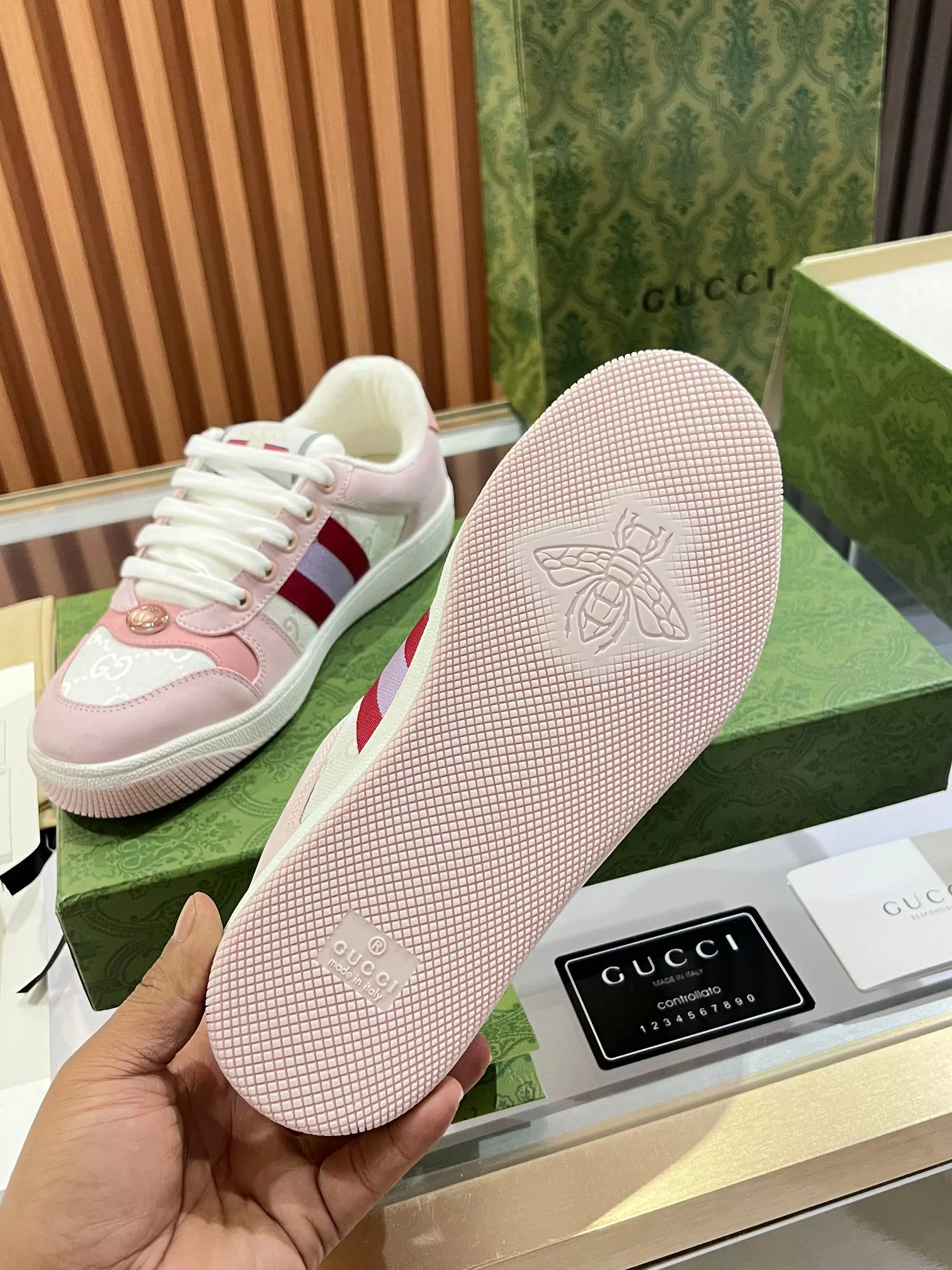 Gucci Casual Shoes For Women Versatile 7127