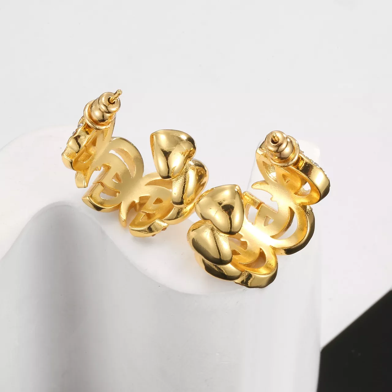 Gucci Earrings For Women Soft 5119