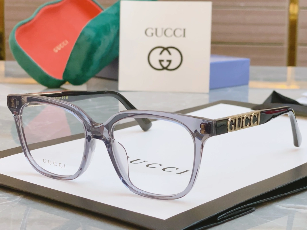 Gucci Fashion Goggles Resilient 9035