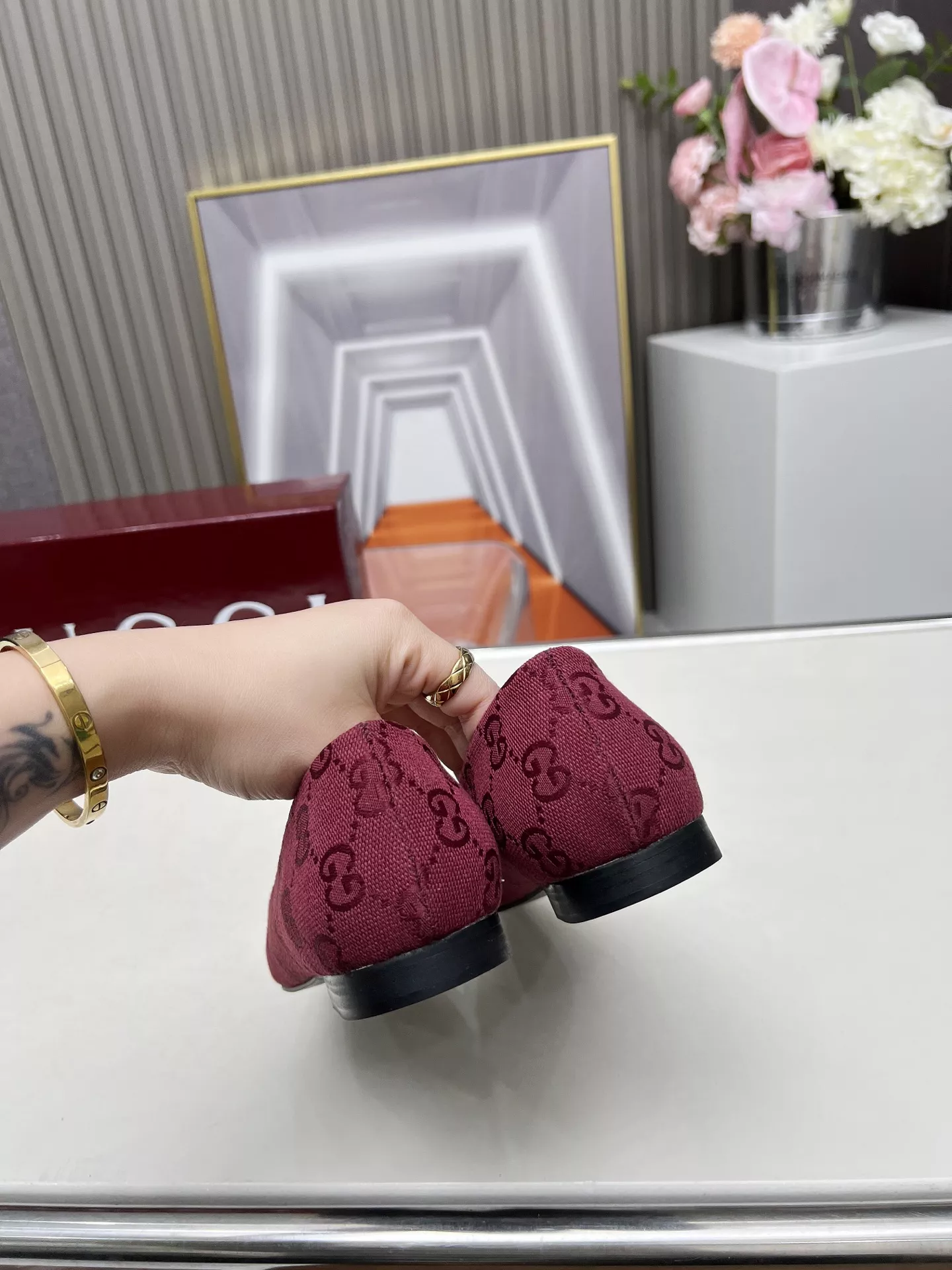 Gucci Flat Shoes For Women Durable 9886