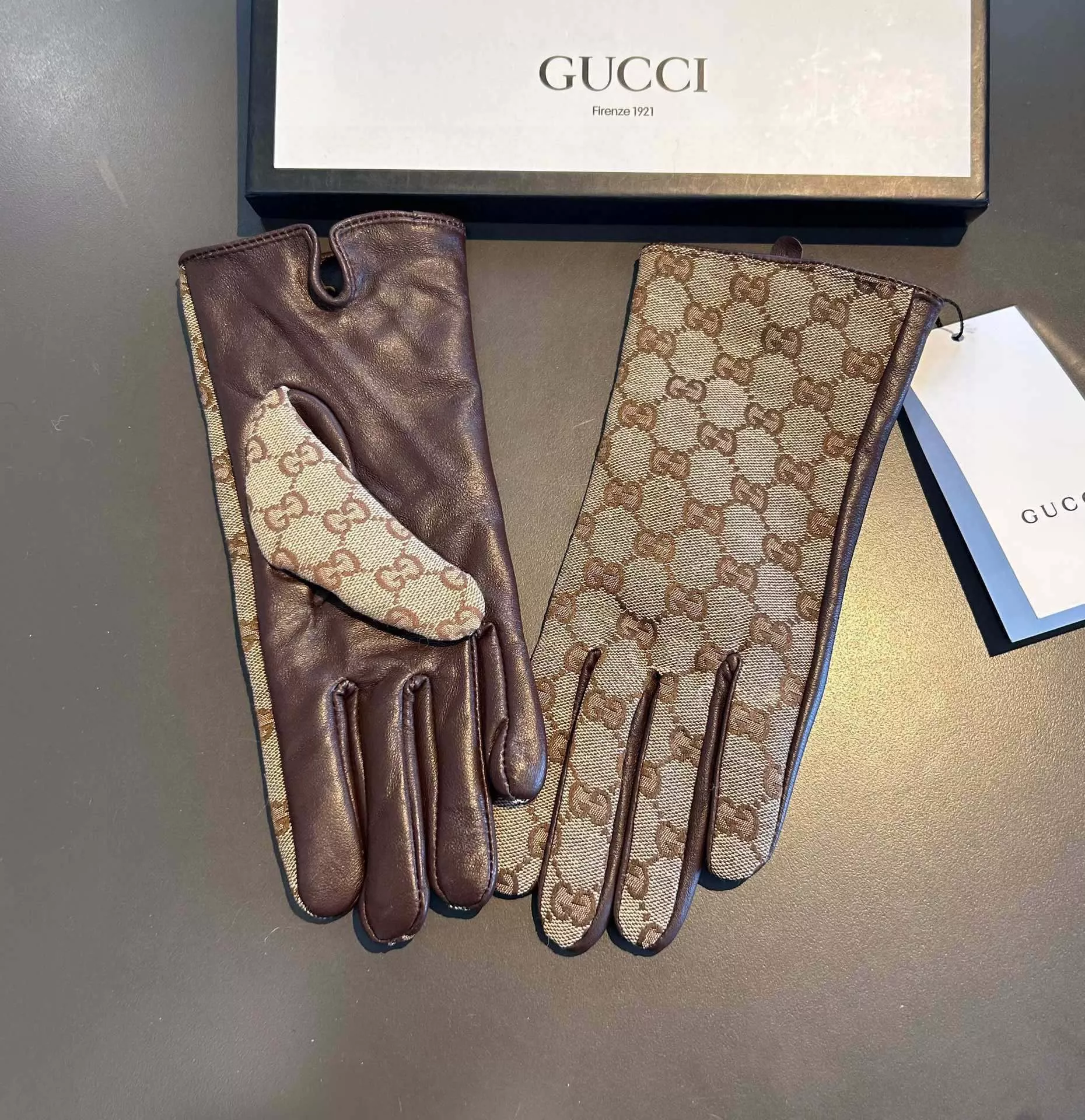 Gucci Gloves For Women AllSeason 5834