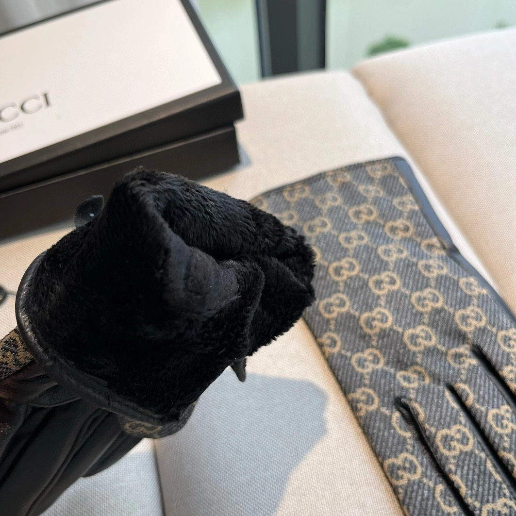 Gucci Gloves For Women Durable 3715
