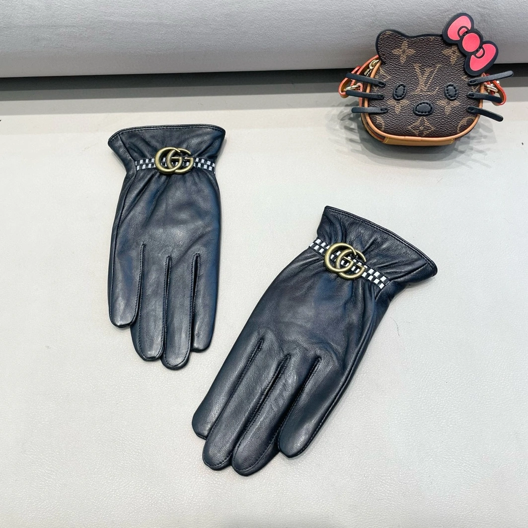 Gucci Gloves For Women Elegant 8499