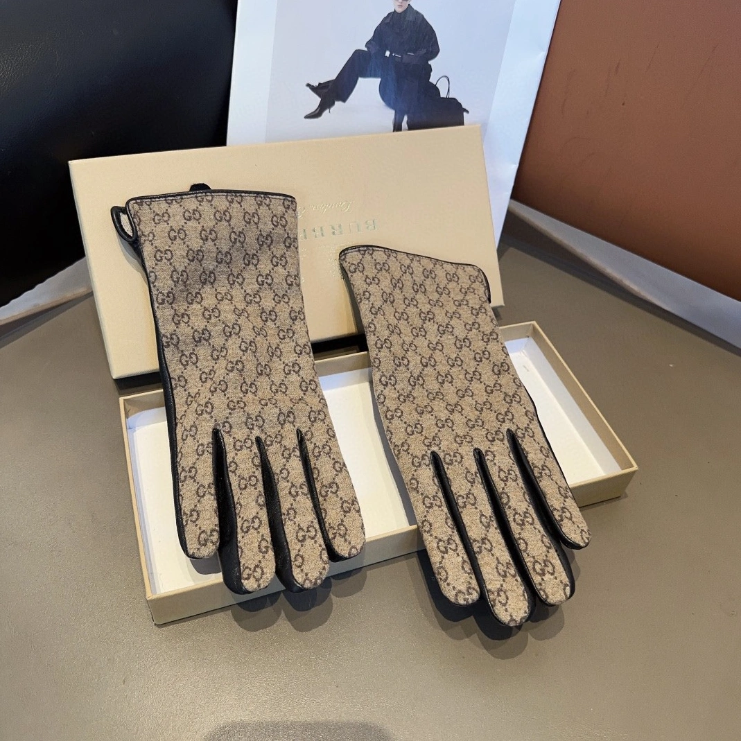 Gucci Gloves For Women Flexible 4265