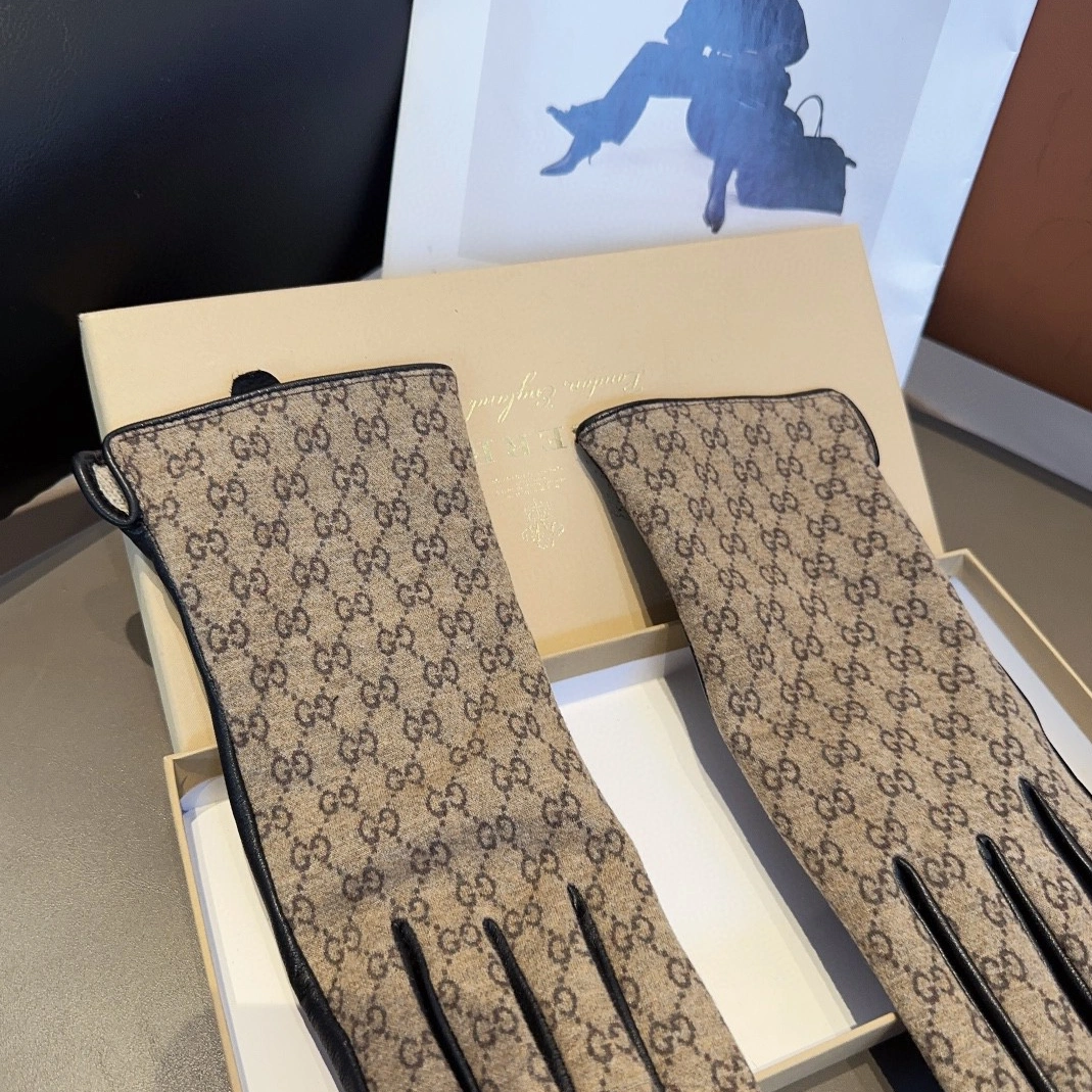Gucci Gloves For Women Flexible 4265