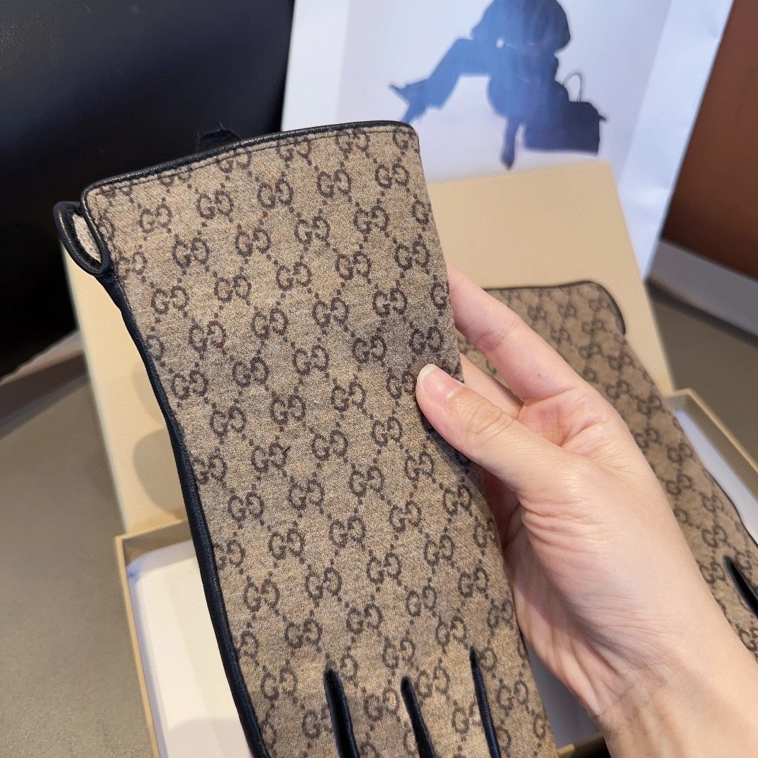 Gucci Gloves For Women Flexible 4265