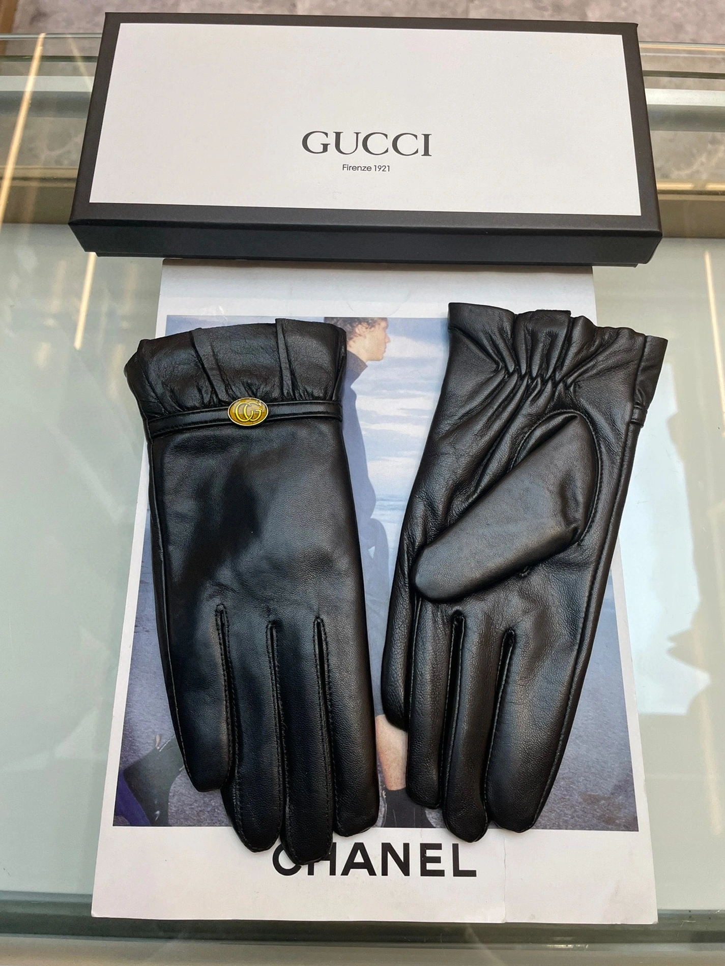 Gucci Gloves For Women Practical 2872