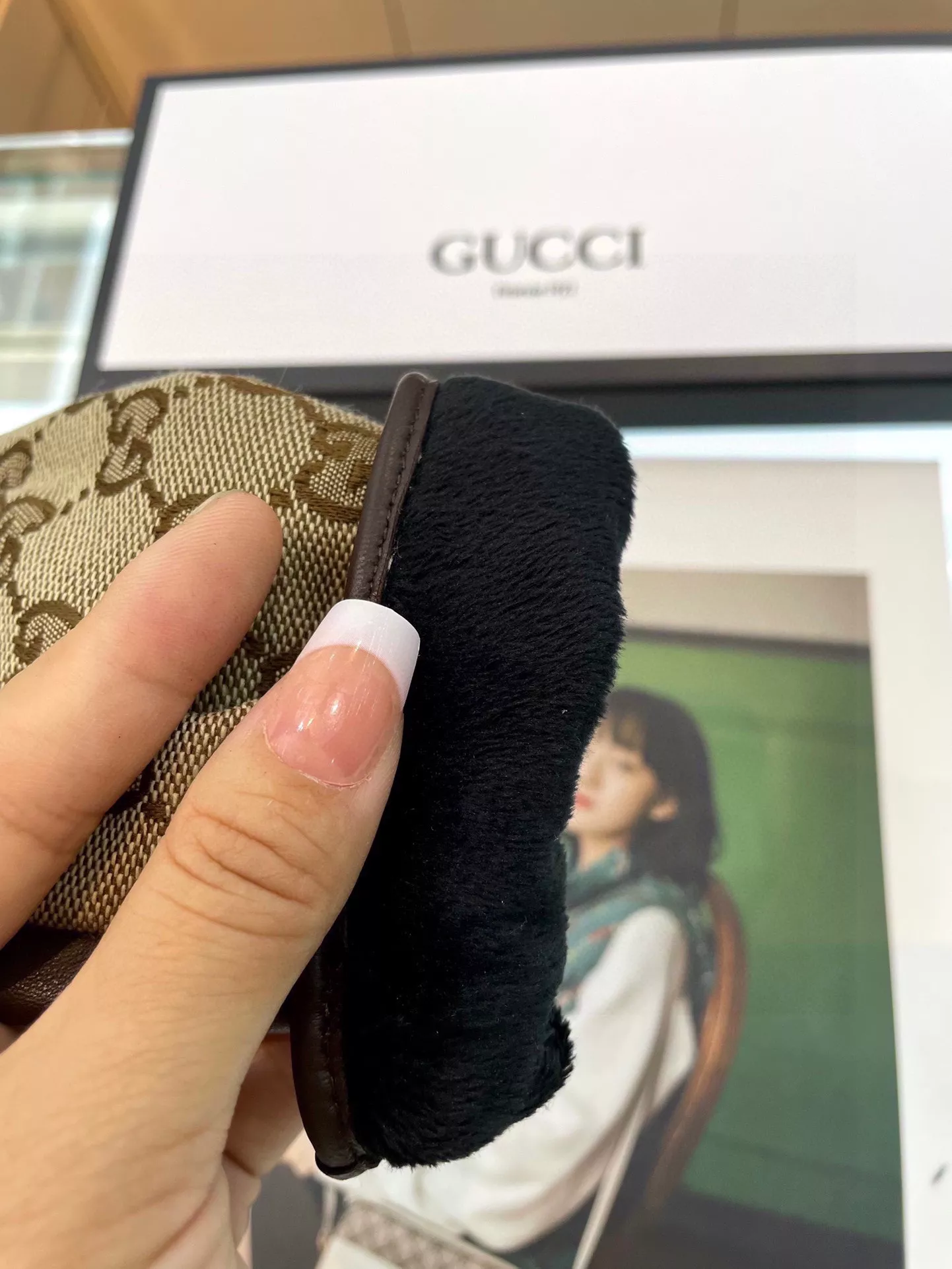 Gucci Gloves For Women SmartChoice 2141