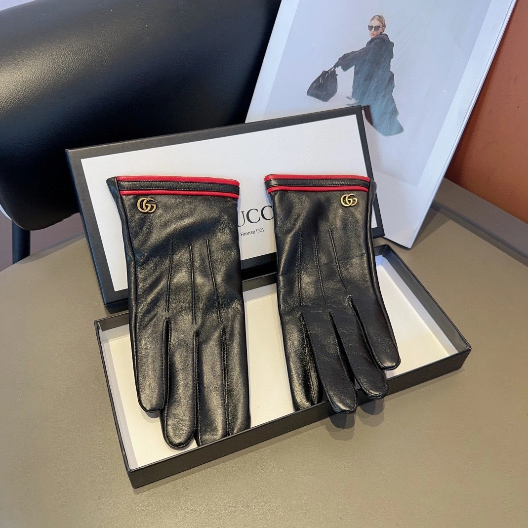 Gucci Gloves For Women Stylish 4449