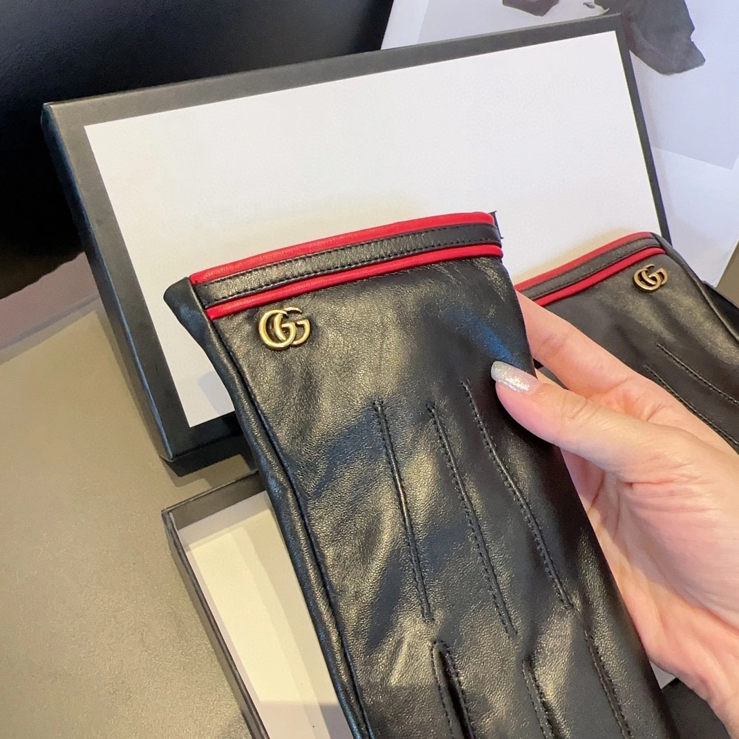 Gucci Gloves For Women Stylish 4449