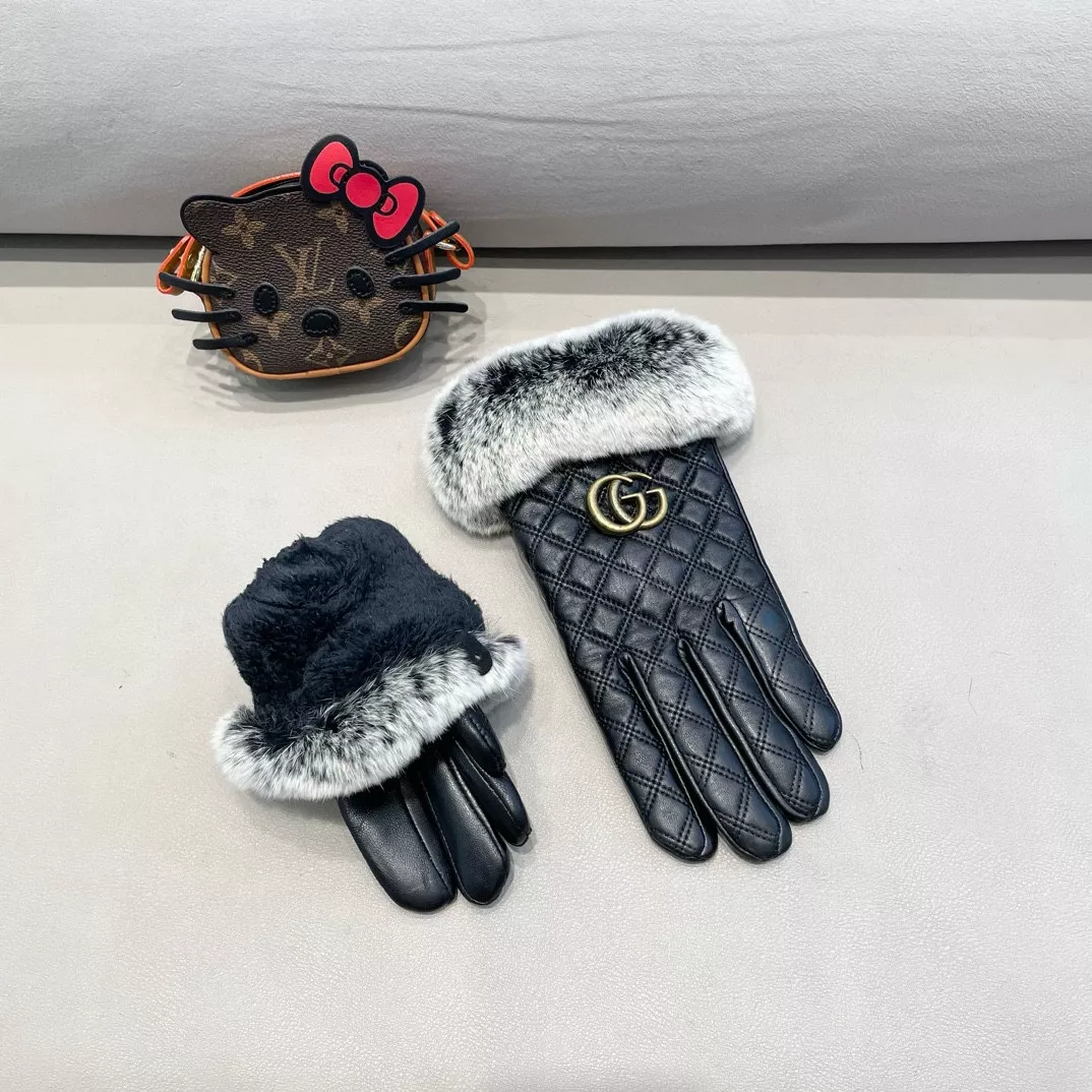 Gucci Gloves For Women Timeless 4742