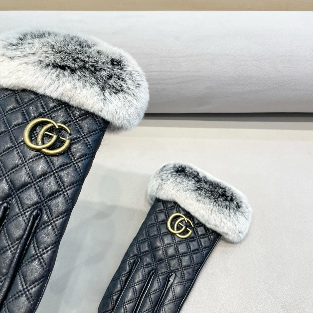 Gucci Gloves For Women Timeless 5526