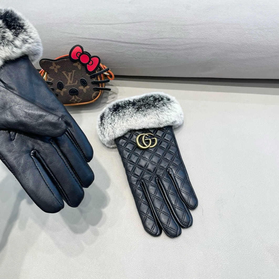 Gucci Gloves For Women Timeless 5526